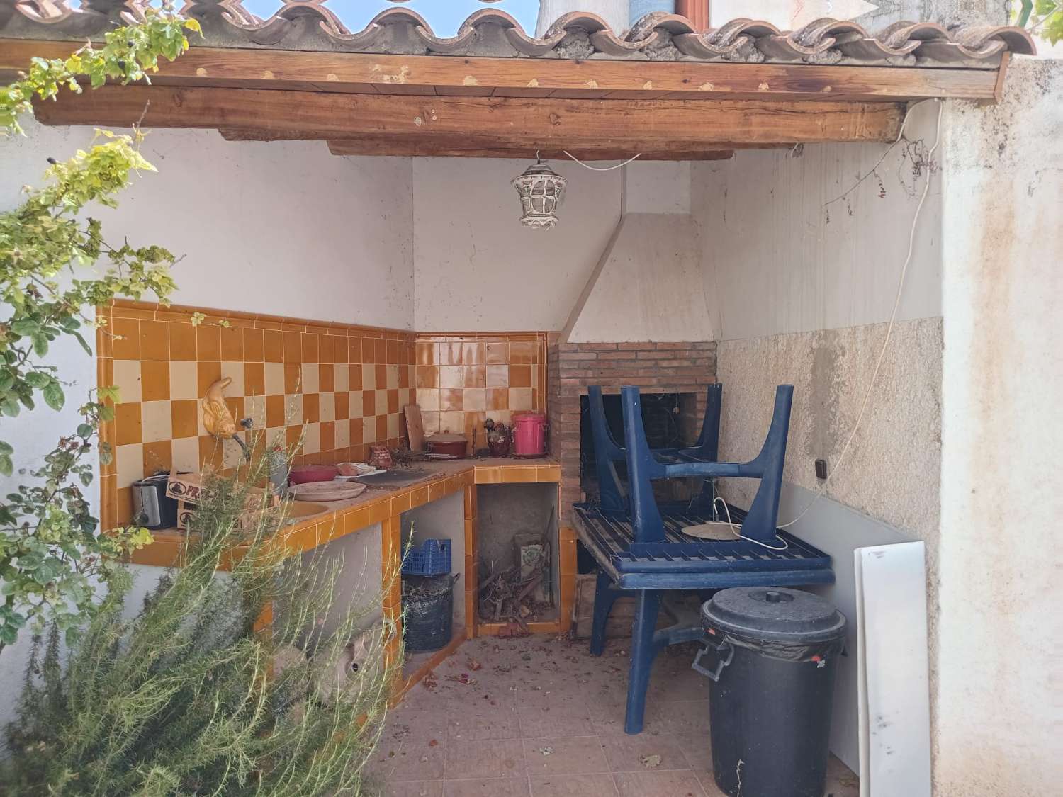 2 encantadores cortijos en el campo de Vélez Blanco con piscina.