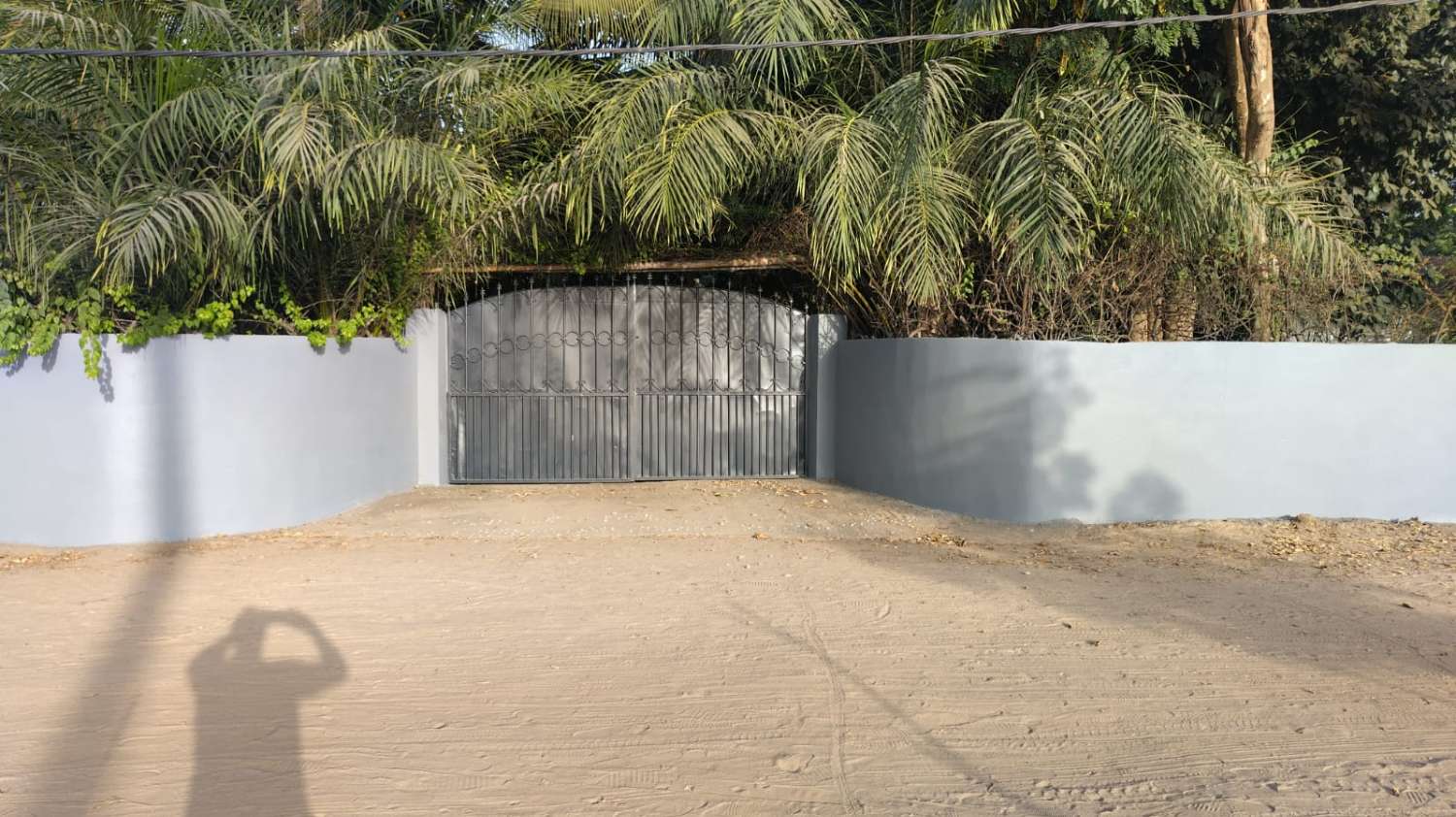 Impresionante villa de 4 dormitorios y 3 baños con piscina en Gambia, norte de África, cerca de la playa.