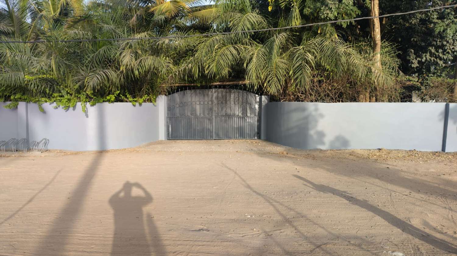 Impresionante villa de 4 dormitorios y 3 baños con piscina en Gambia, norte de África, cerca de la playa.