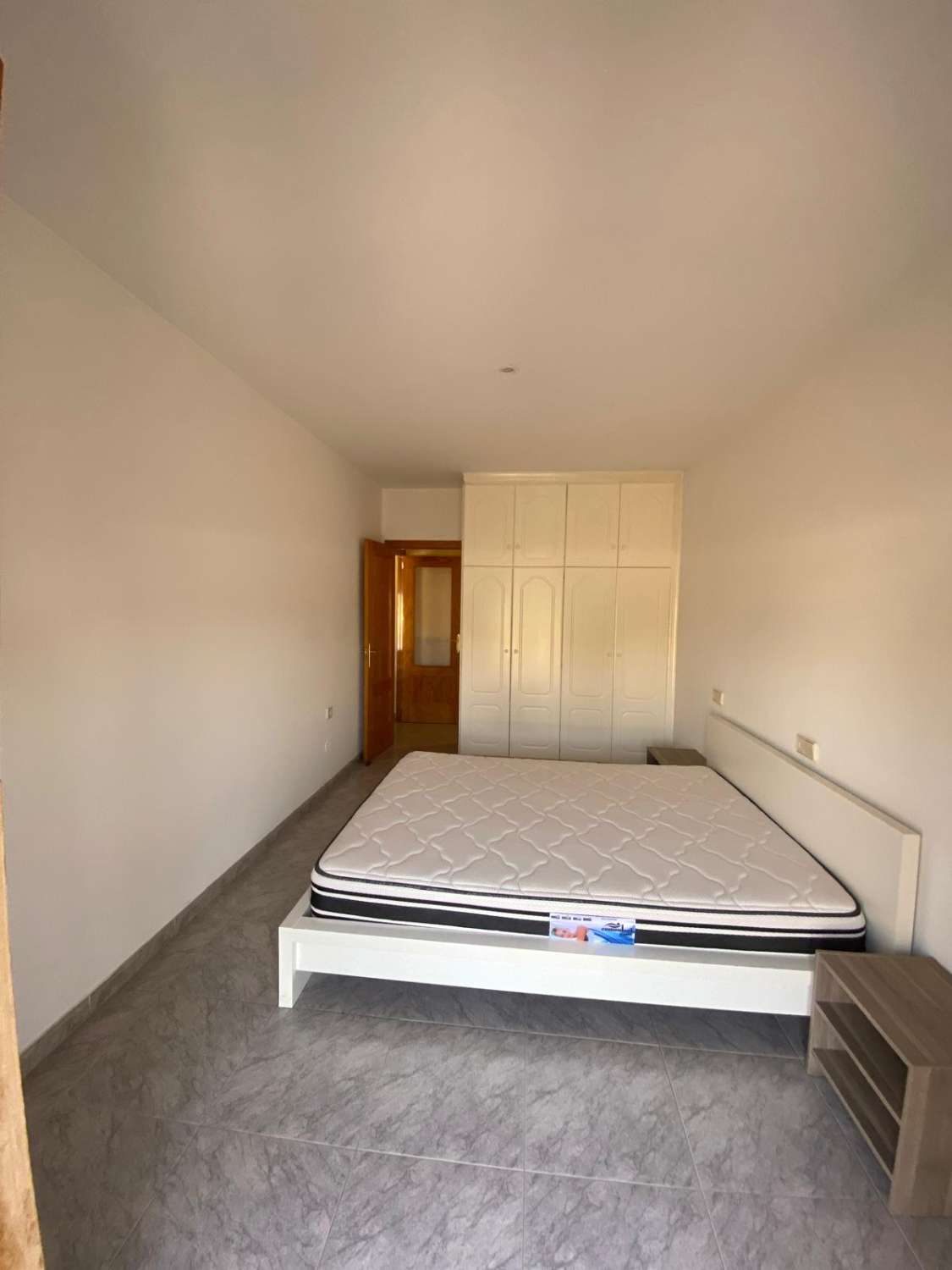 Lovely 2nd Floor Apartment, 4 beds, 2 baths, balconies, Velez Rubio