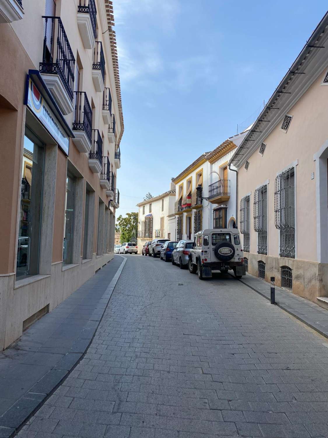 Lovely 2nd Floor Apartment, 4 beds, 2 baths, balconies, Velez Rubio