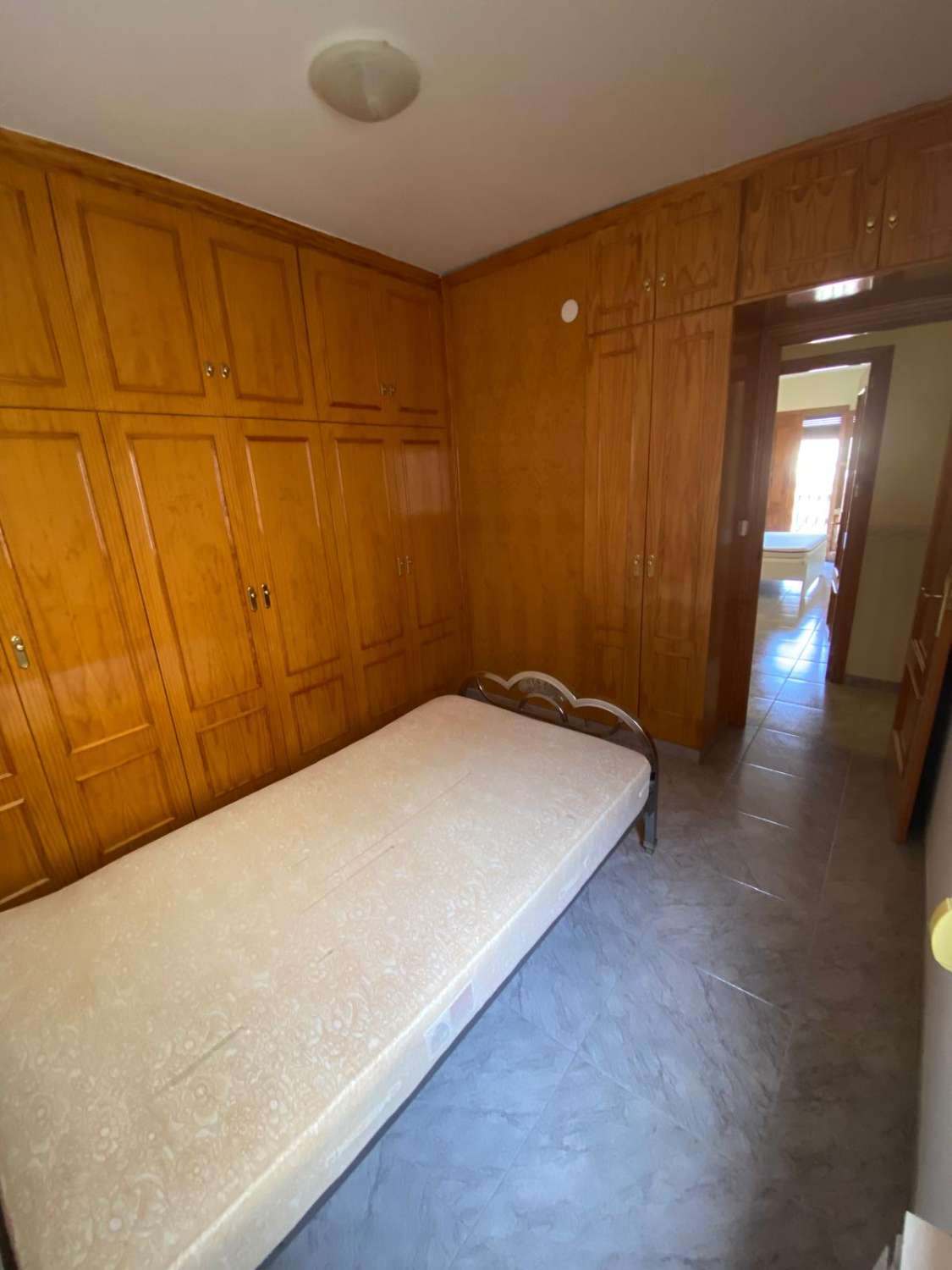 Lovely 2nd Floor Apartment, 4 beds, 2 baths, balconies, Velez Rubio