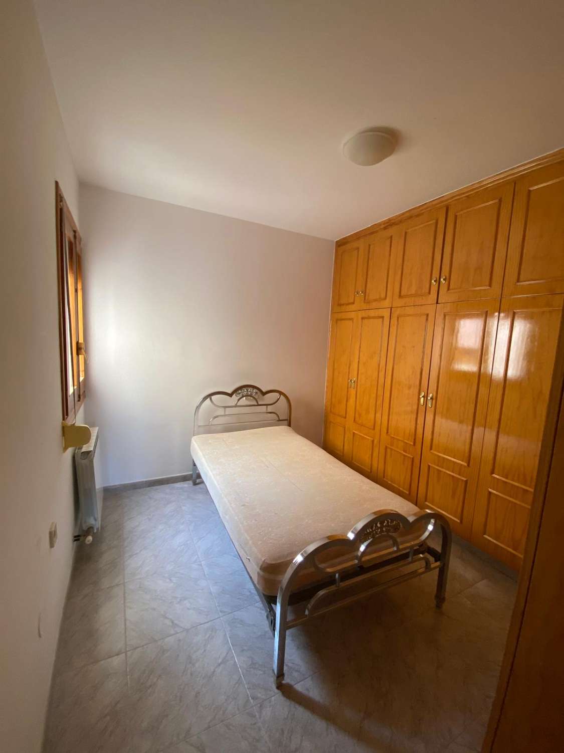 Lovely 2nd Floor Apartment, 4 beds, 2 baths, balconies, Velez Rubio