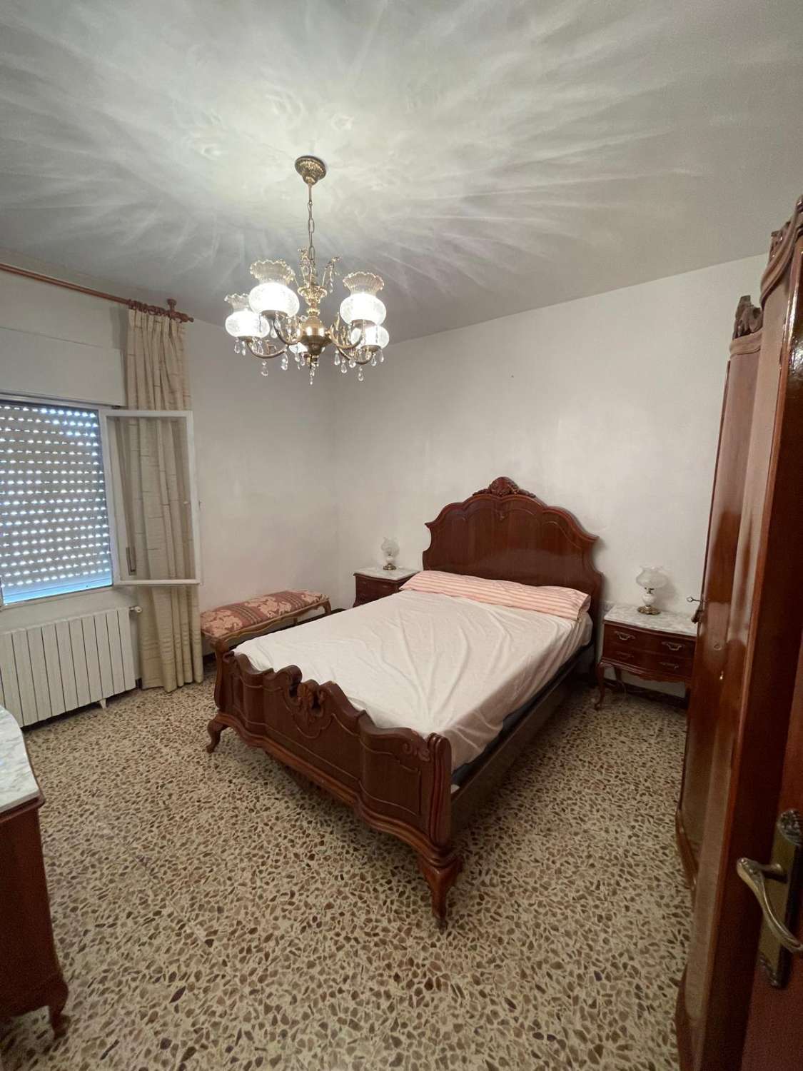 Hermosa casa de 5 dormitorios en el corazón de Vélez Blanco