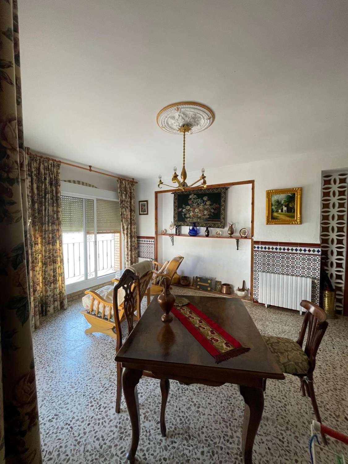 Hermosa casa de 5 dormitorios en el corazón de Vélez Blanco