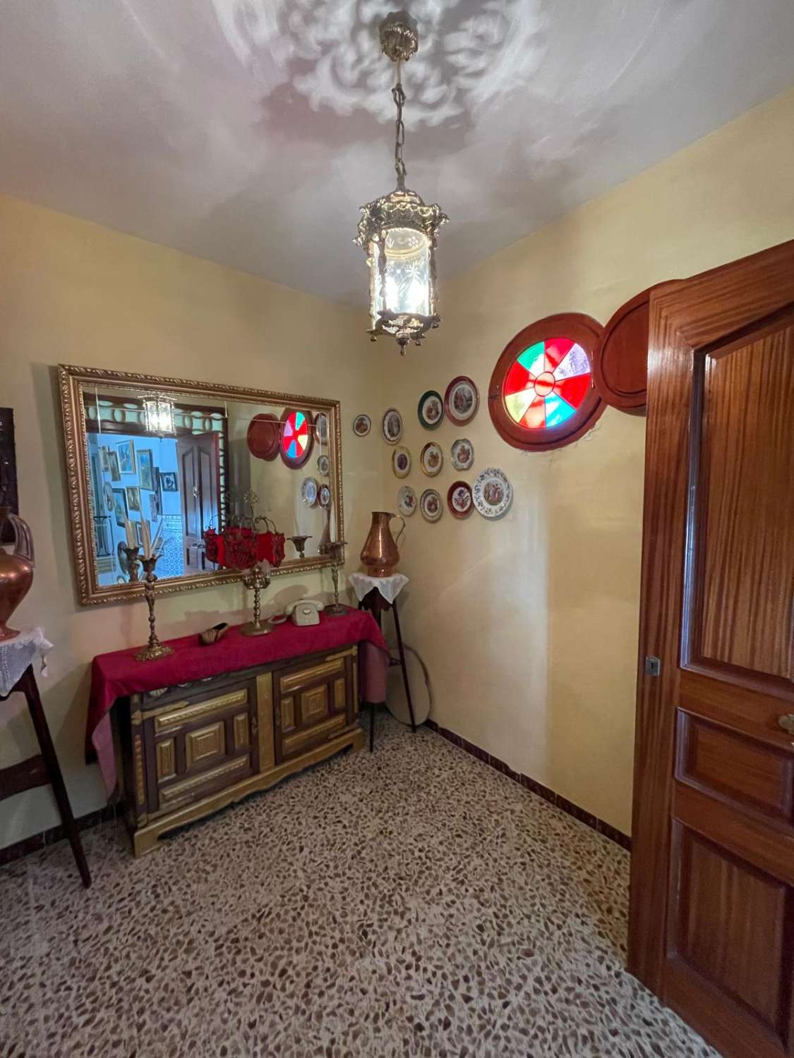 Hermosa casa de 5 dormitorios en el corazón de Vélez Blanco