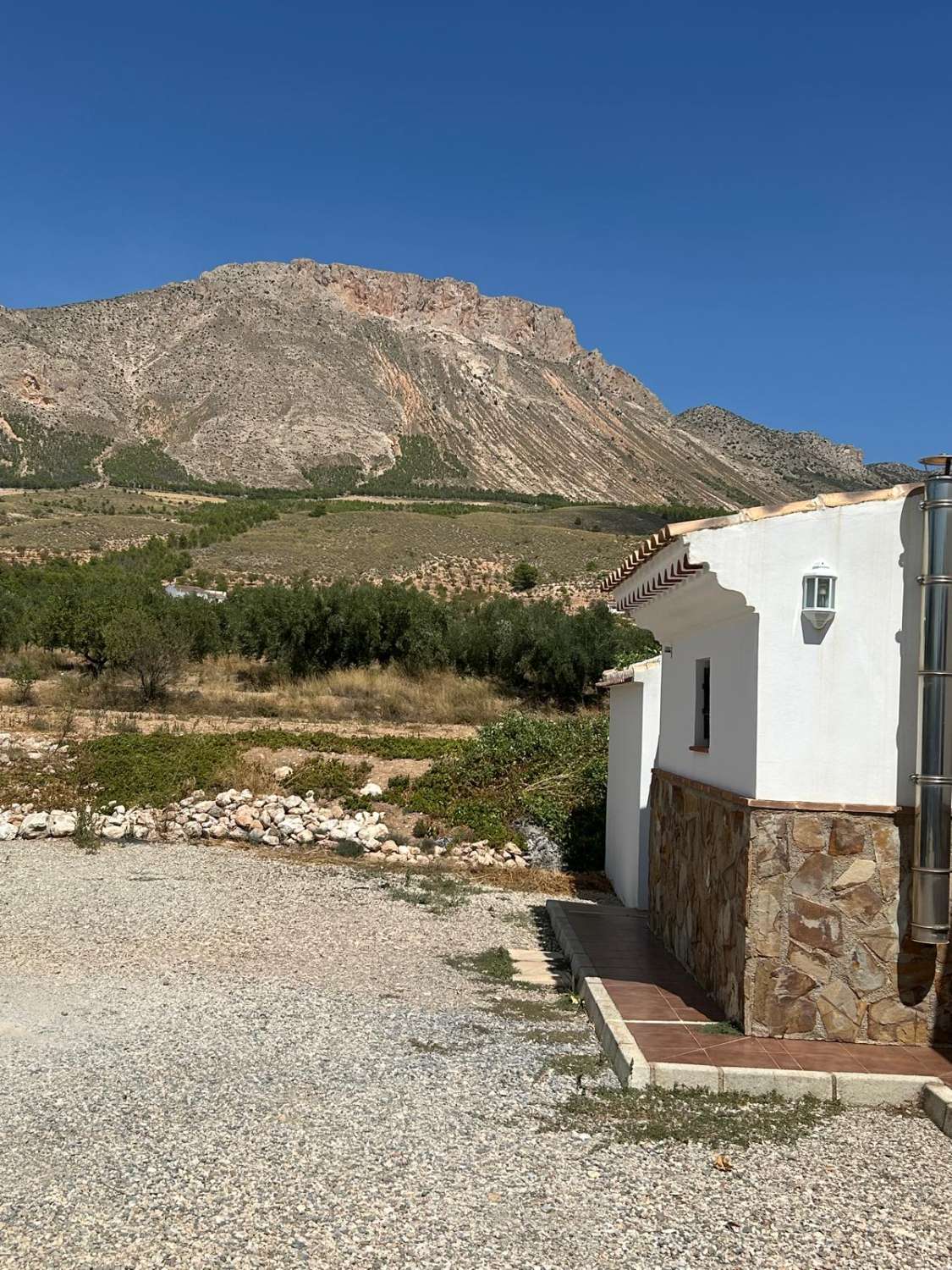 Impresionante villa con piscina y terreno en Vélez Blanco