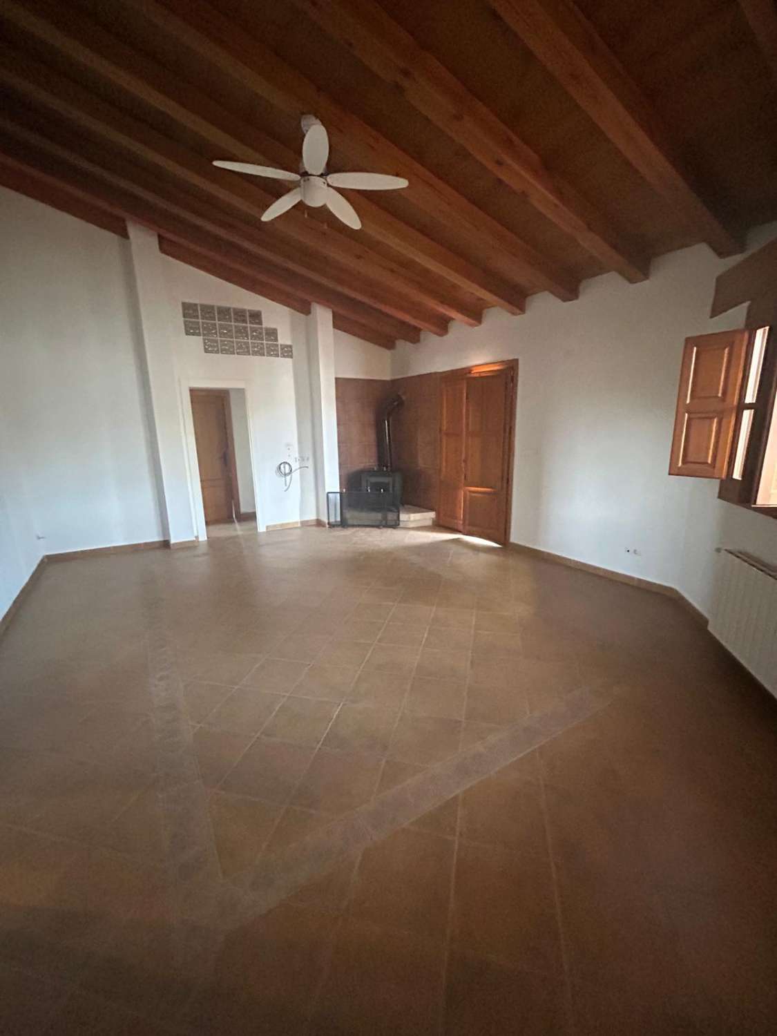 Impresionante villa con piscina y terreno en Vélez Blanco