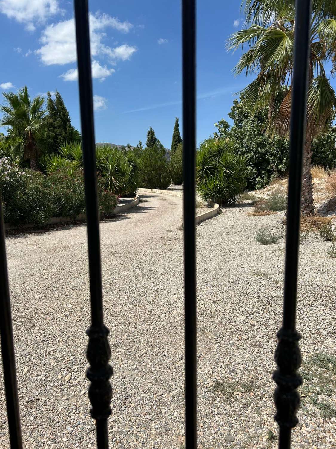 Impresionante villa con piscina y terreno en Vélez Blanco