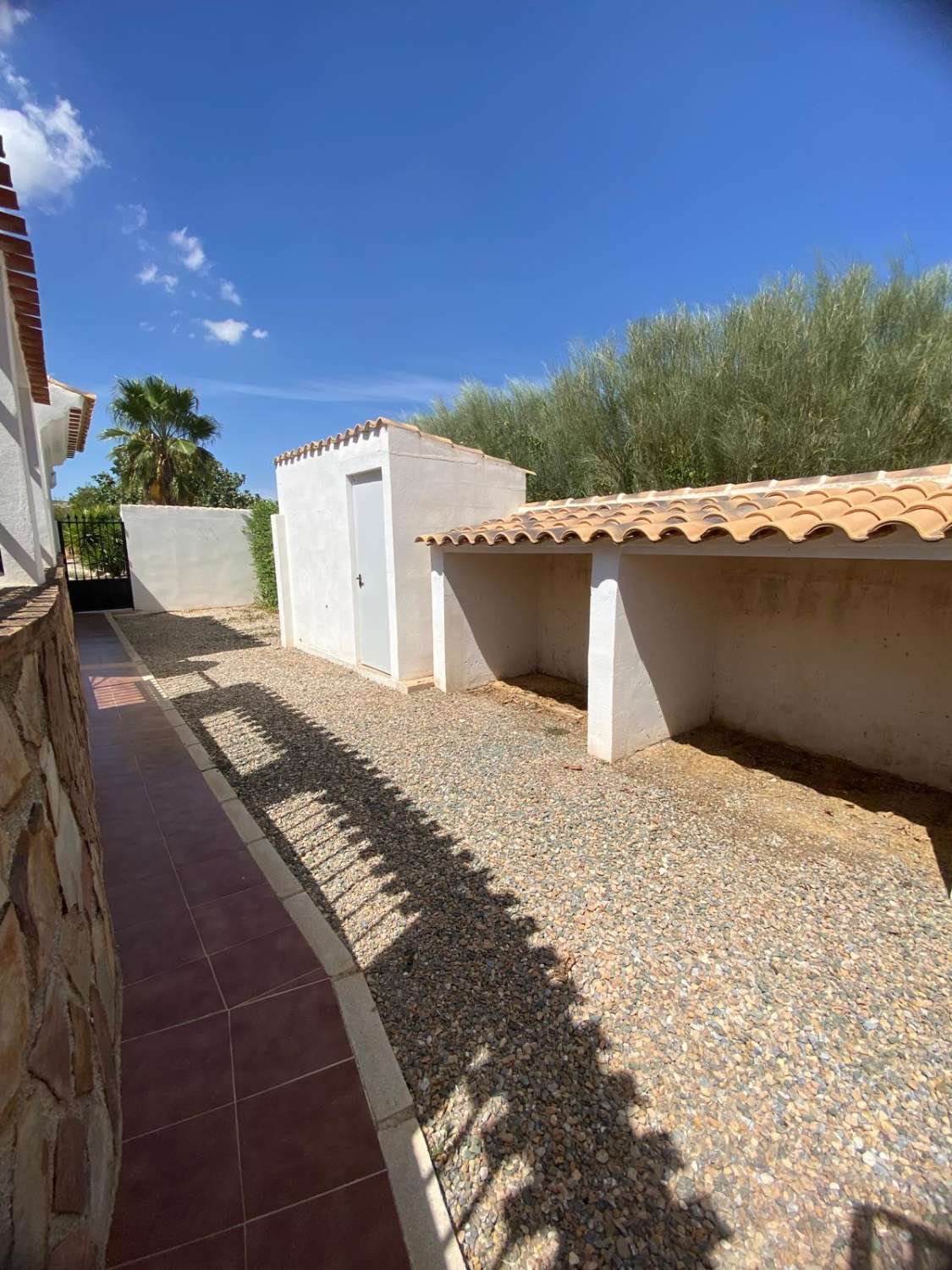 Impresionante villa con piscina y terreno en Vélez Blanco