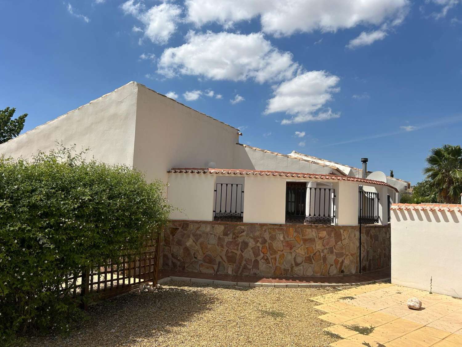 Impresionante villa con piscina y terreno en Vélez Blanco