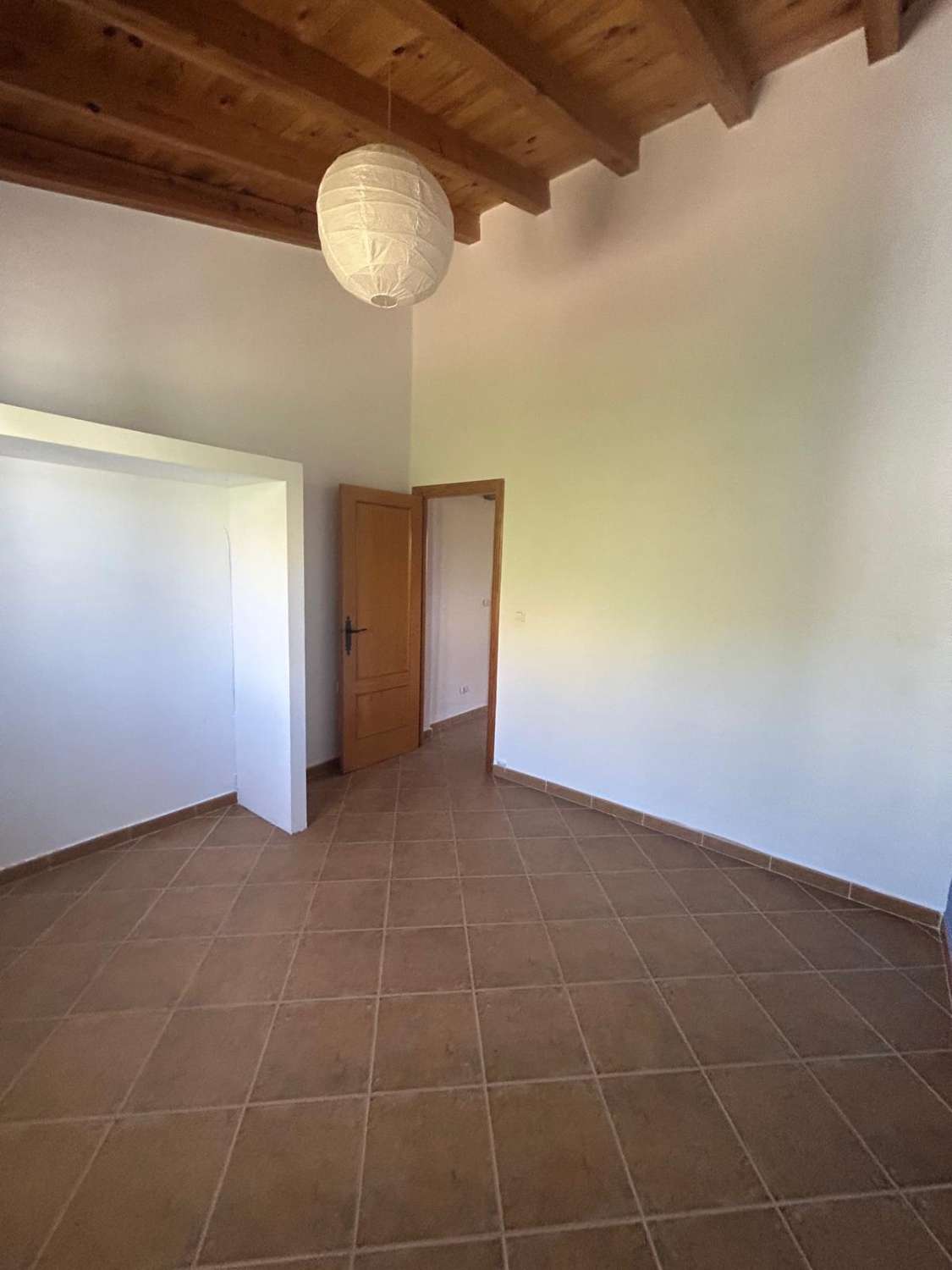 Impresionante villa con piscina y terreno en Vélez Blanco