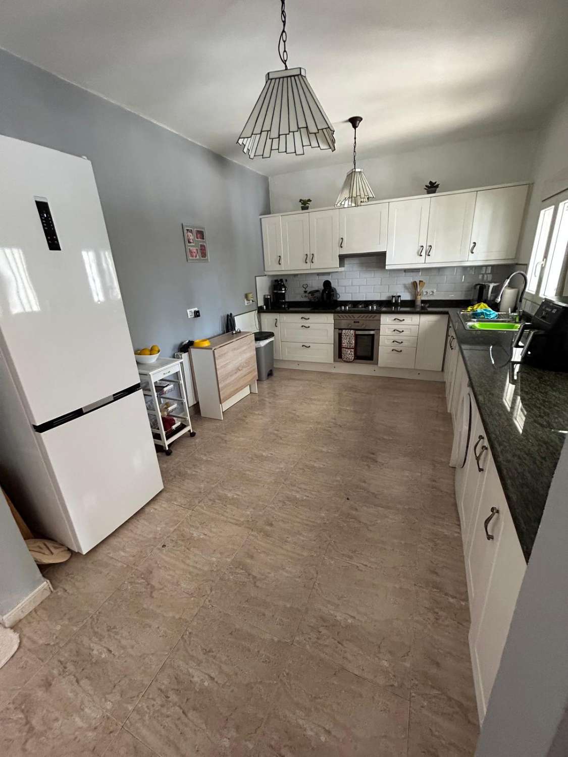 Impresionante villa con piscina y terreno en la codiciada zona de Oria