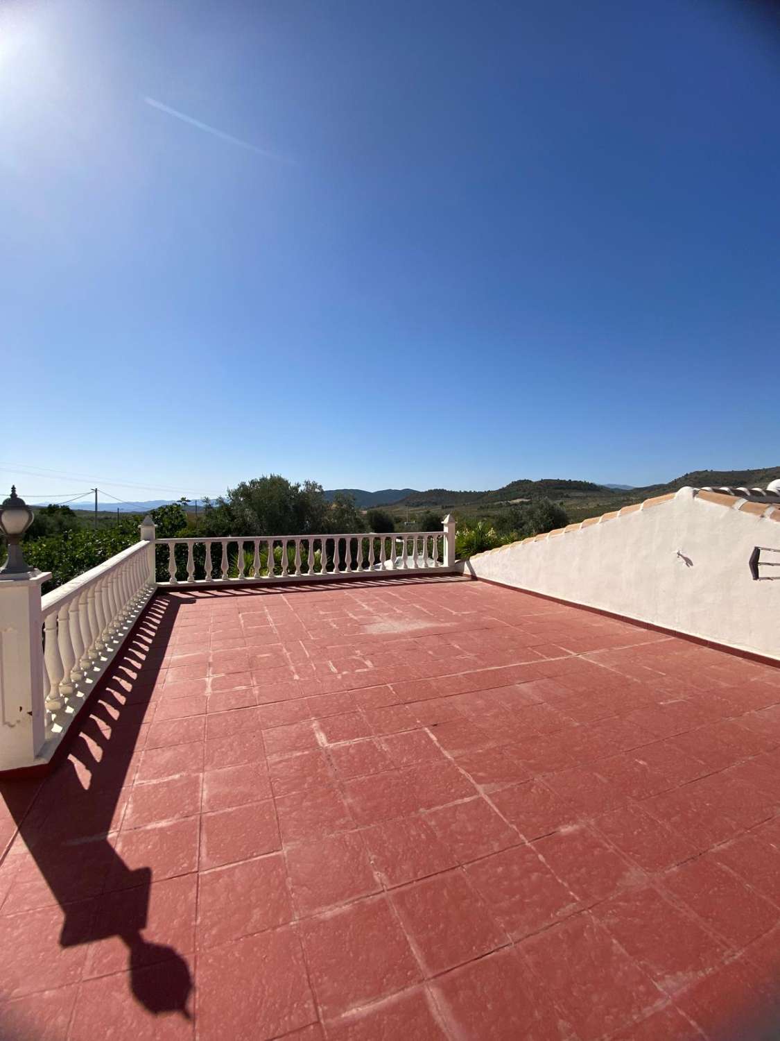 Impresionante villa con piscina y terreno en la codiciada zona de Oria