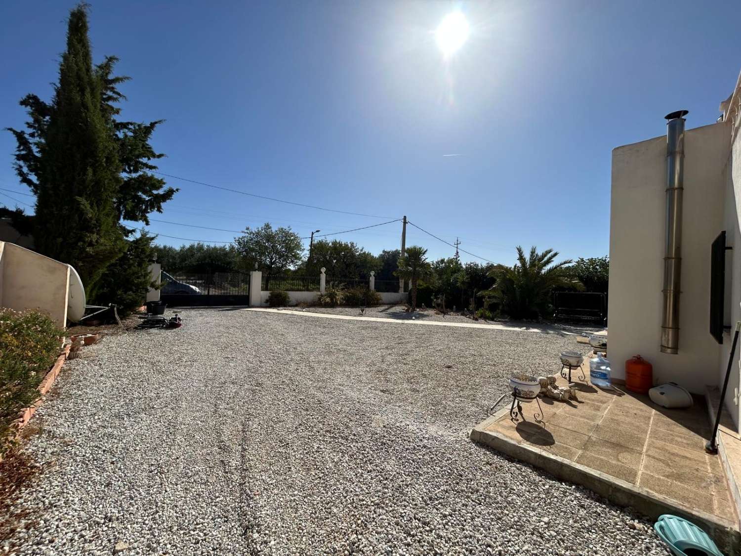 Impresionante villa con piscina y terreno en la codiciada zona de Oria