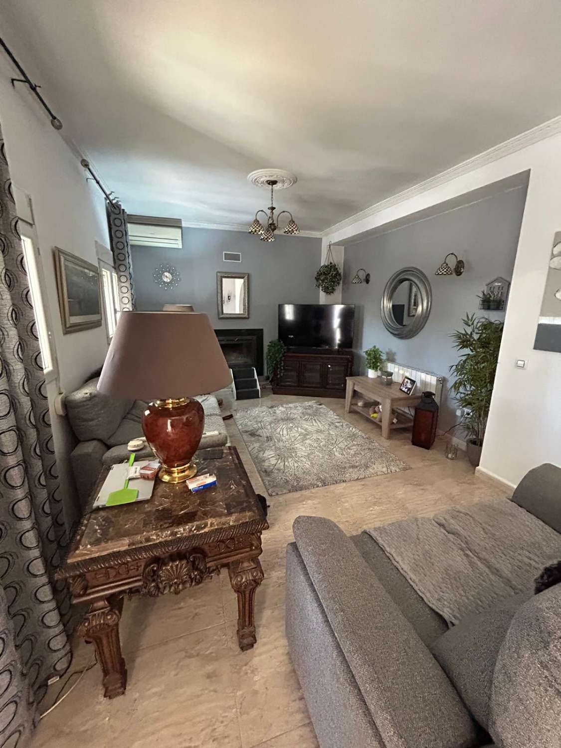 Impresionante villa con piscina y terreno en la codiciada zona de Oria