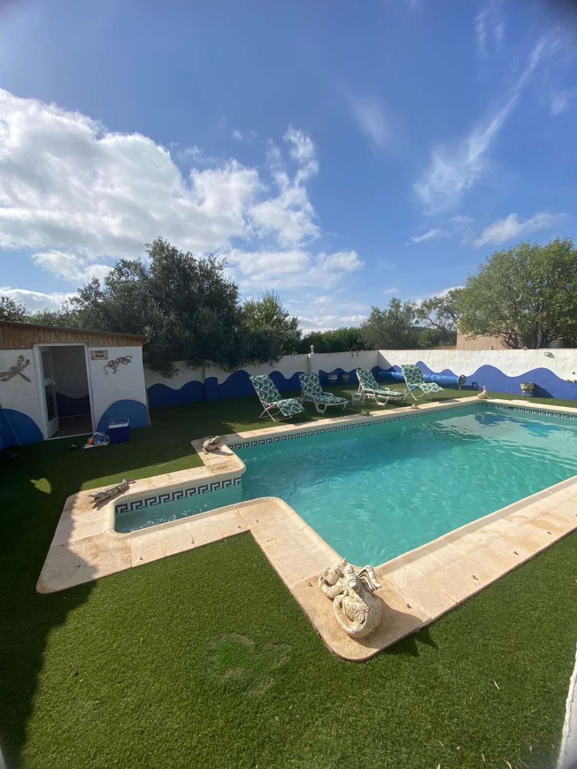 Impresionante villa con piscina y terreno en la codiciada zona de Oria