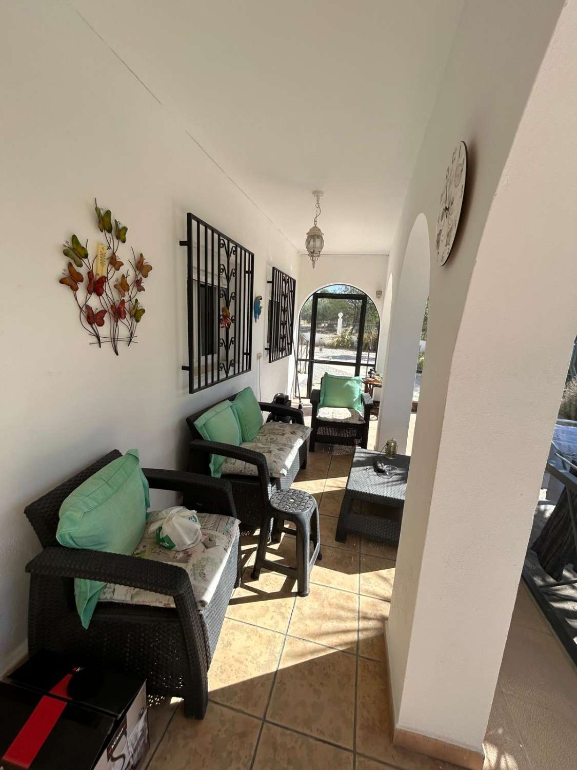 Impresionante villa con piscina y terreno en la codiciada zona de Oria