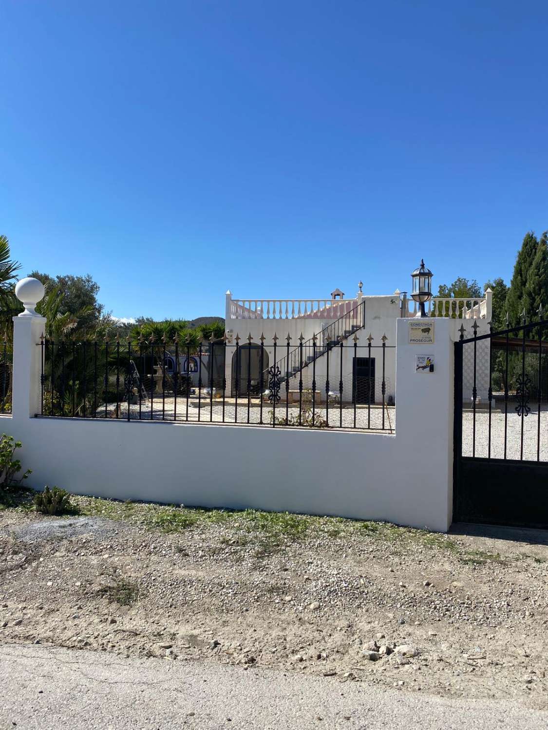 Impresionante villa con piscina y terreno en la codiciada zona de Oria