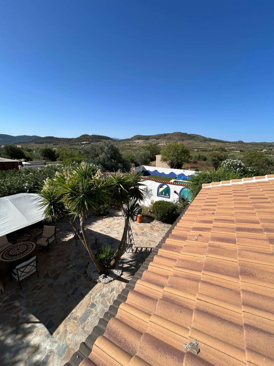 Impresionante villa con piscina y terreno en la codiciada zona de Oria