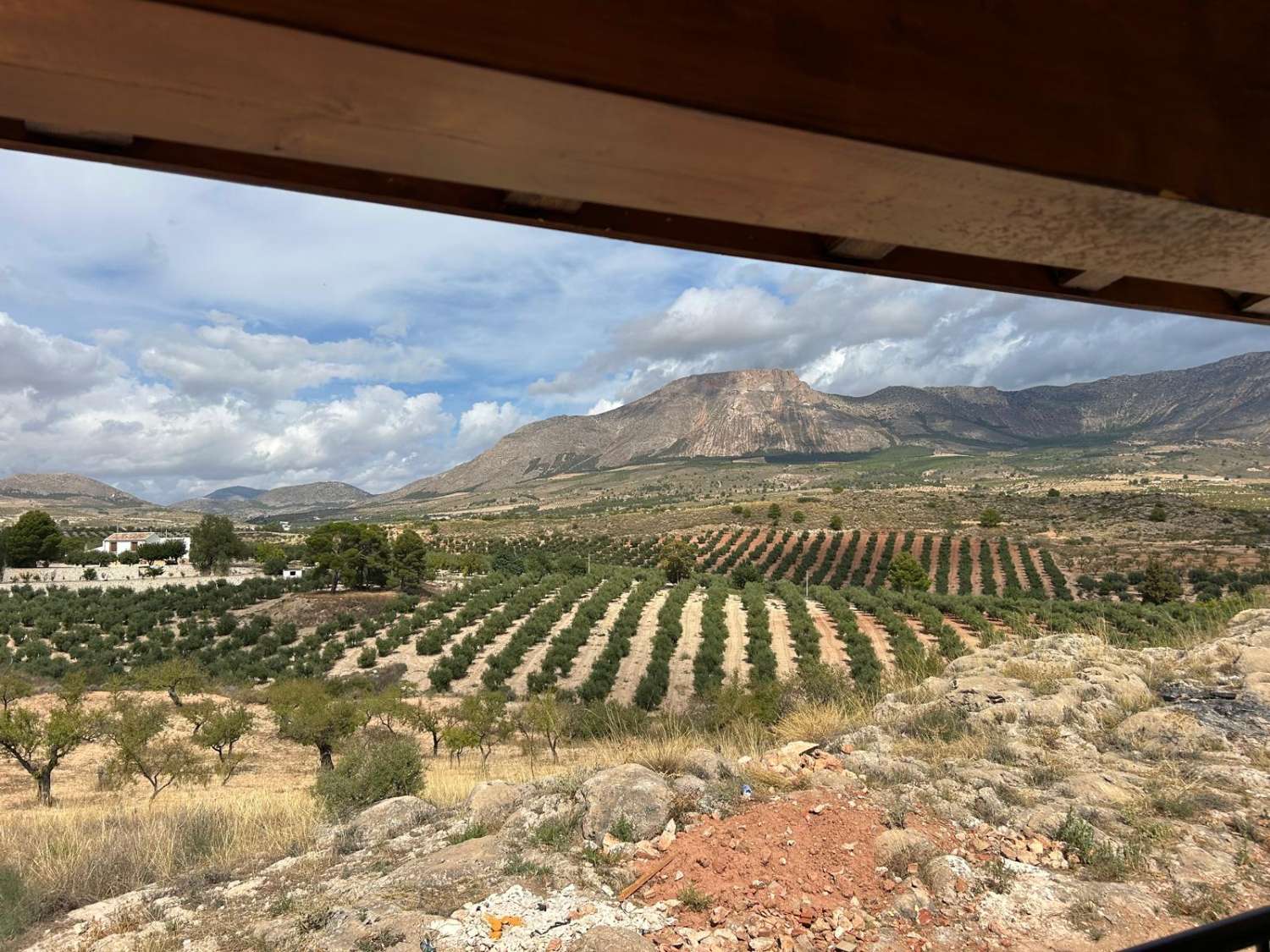 Casa nueva de 4 dormitorios y 3 baños en el Piar.