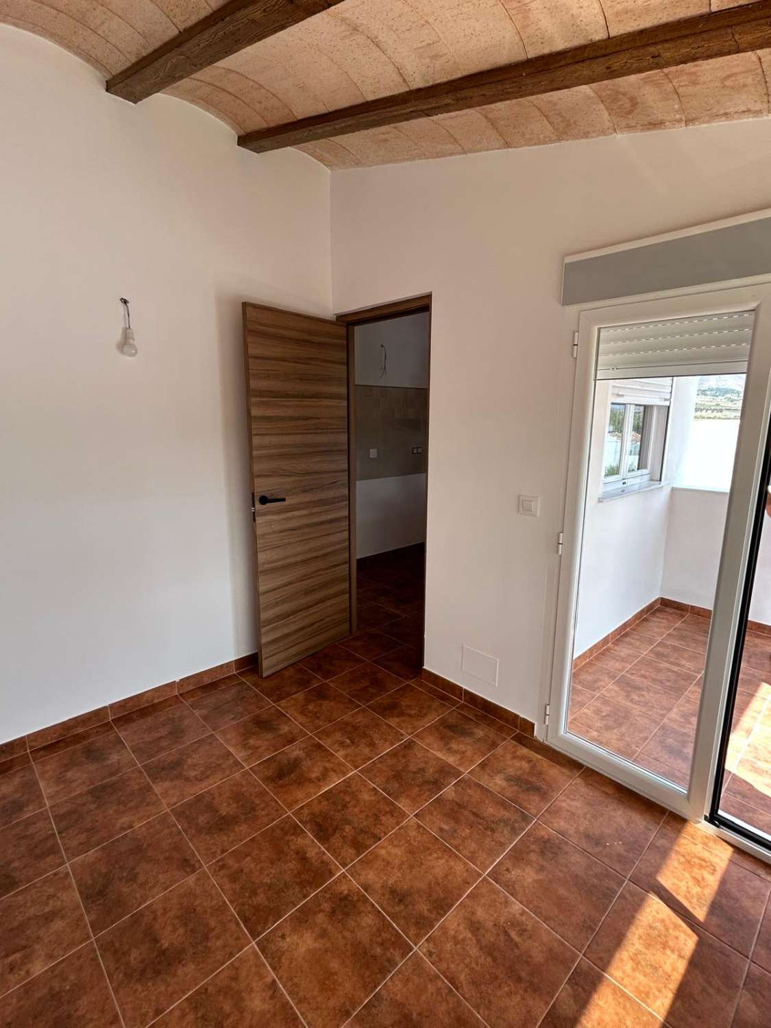 Casa nueva de 4 dormitorios y 3 baños en el Piar.