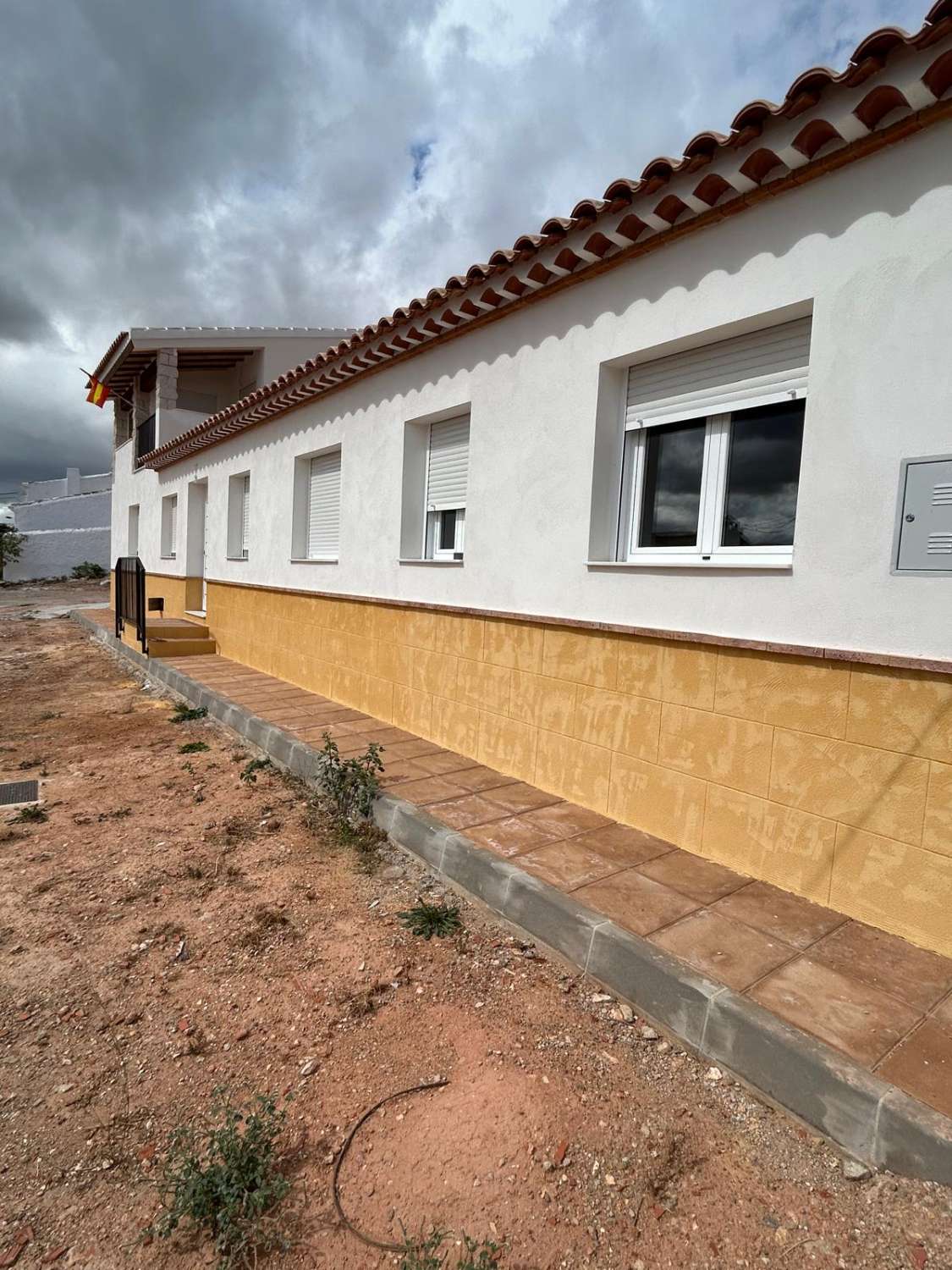 Casa nueva de 4 dormitorios y 3 baños en el Piar.