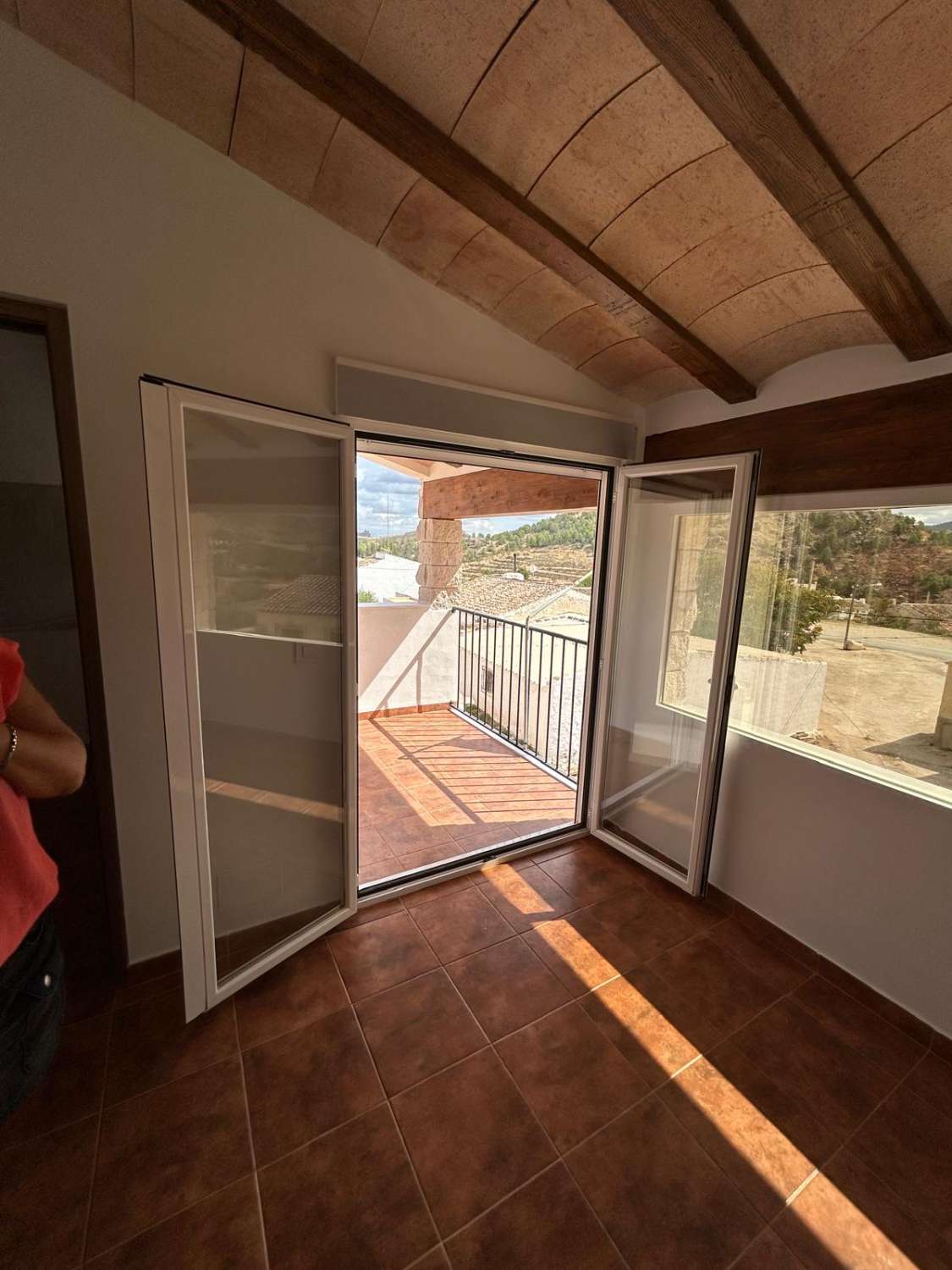 Casa nueva de 4 dormitorios y 3 baños en el Piar.