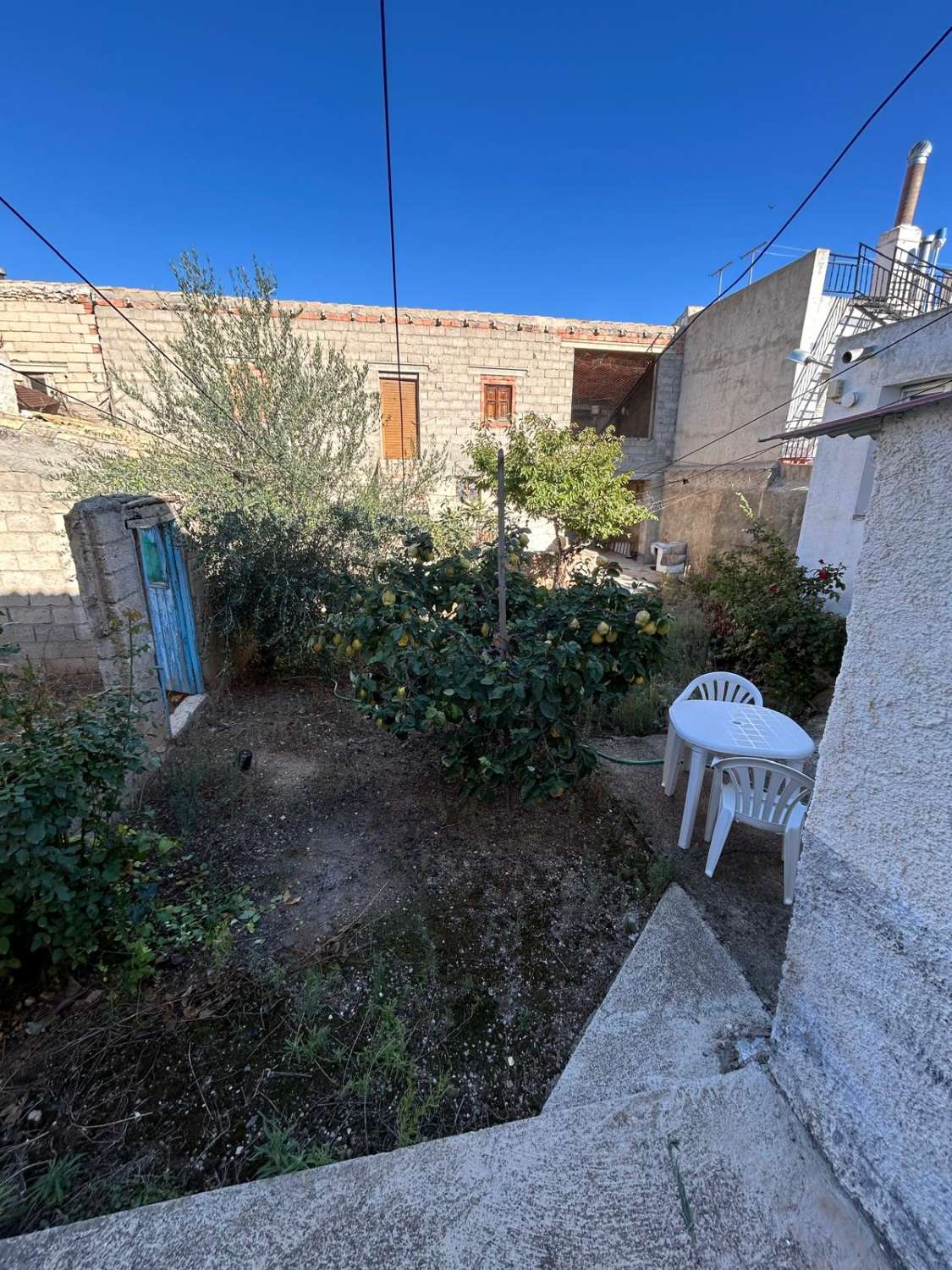 Casa en Chirivel - 2 casas en una con garaje y espacio exterior