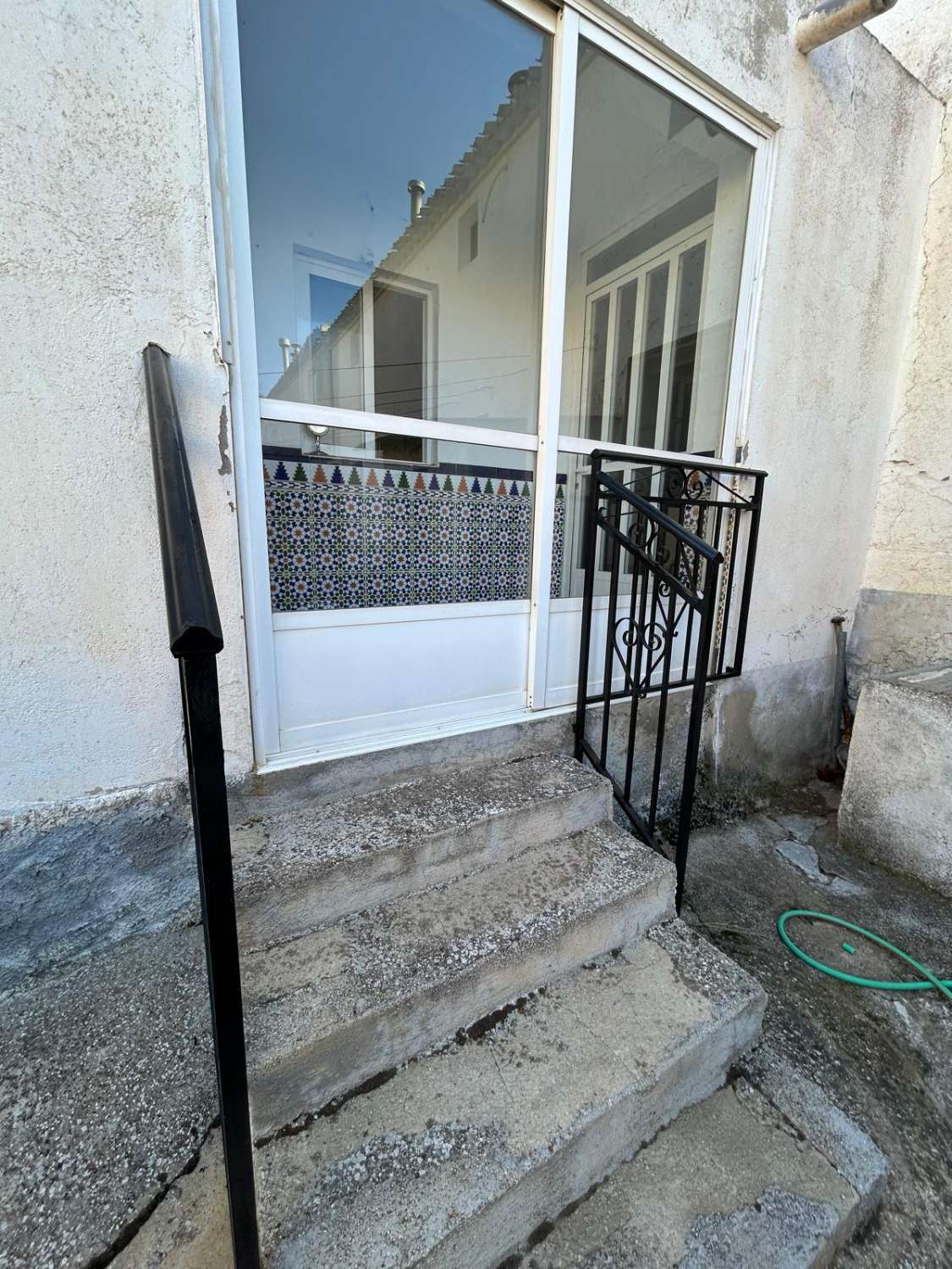 Casa en Chirivel - 2 casas en una con garaje y espacio exterior