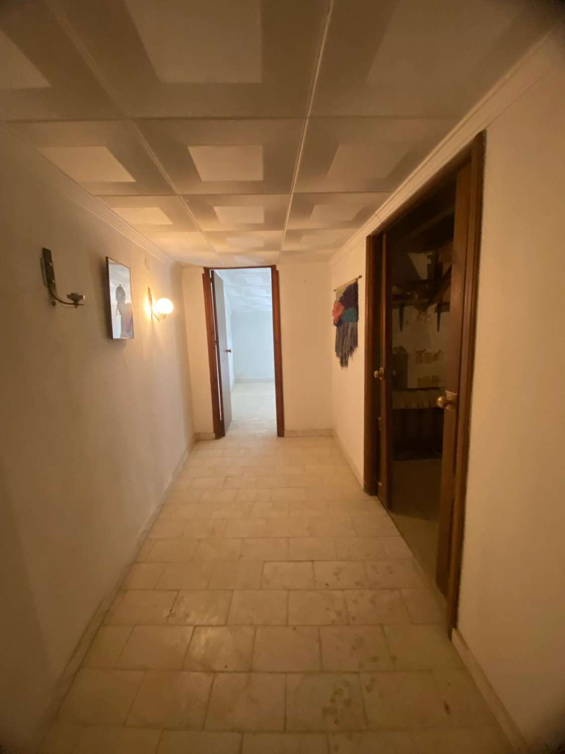 2 grandes casas unidas en 1 con garaje