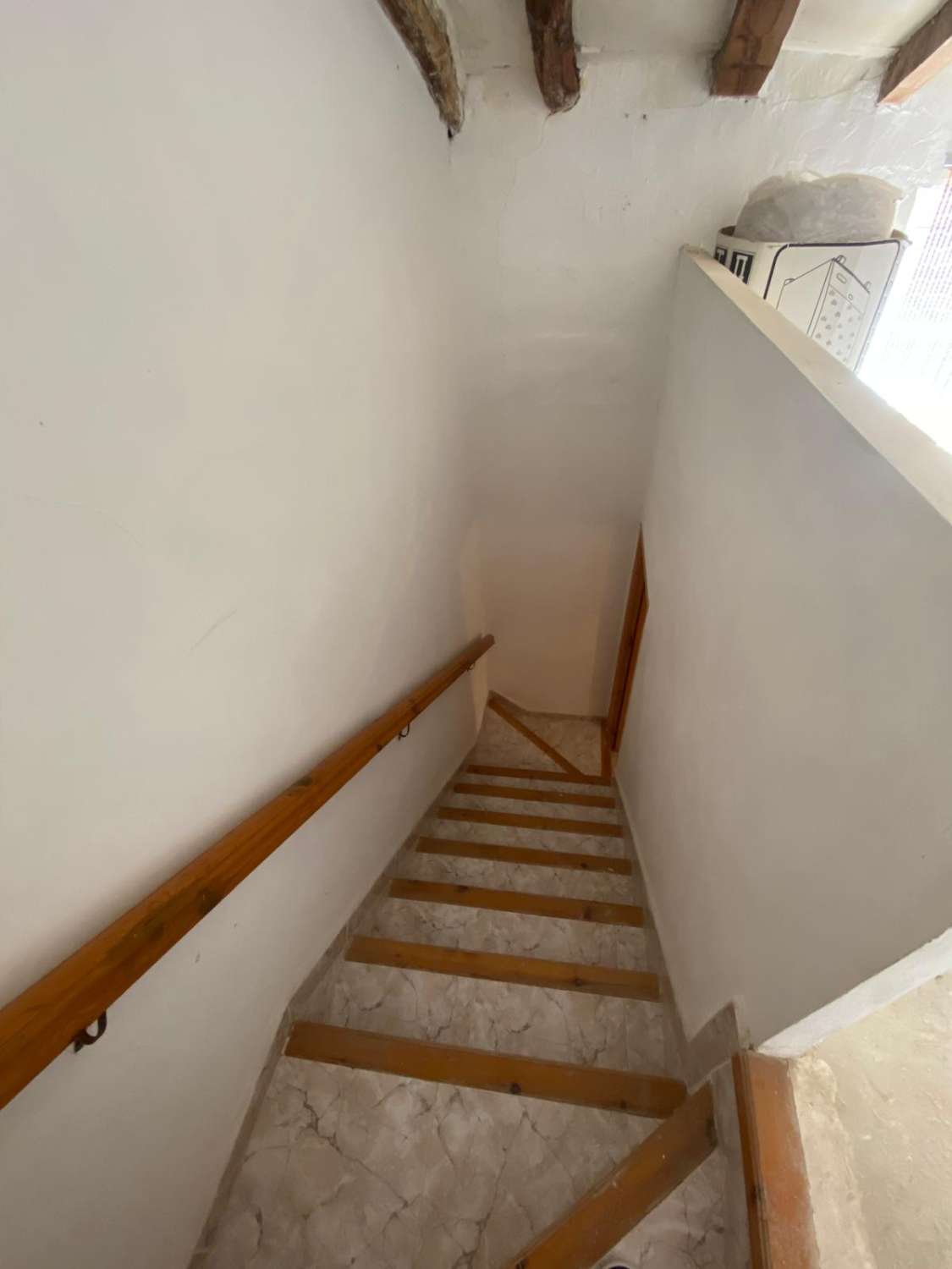 Hermosa casa de 4 dormitorios y 2 baños en una posición privilegiada en Vélez Blanco