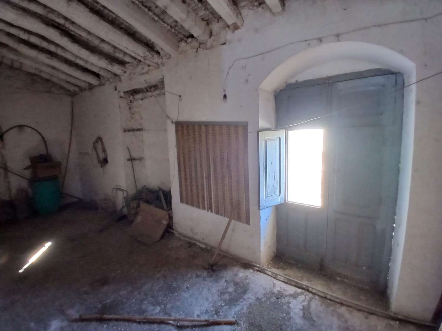 Casa en Vélez Rubio con gran jardín