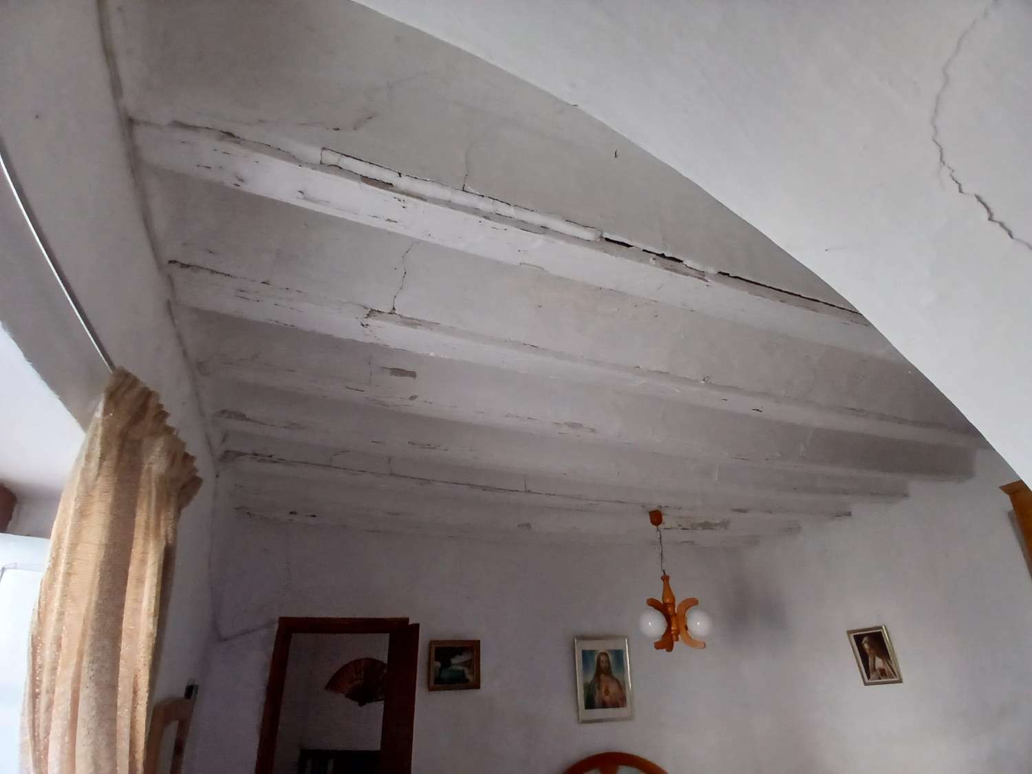 Casa en Vélez Rubio con gran jardín