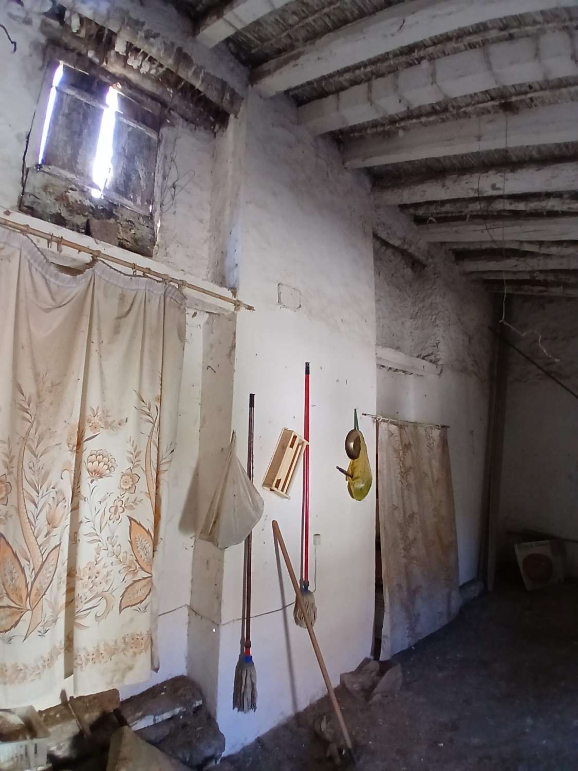 Casa en Vélez Rubio con gran jardín