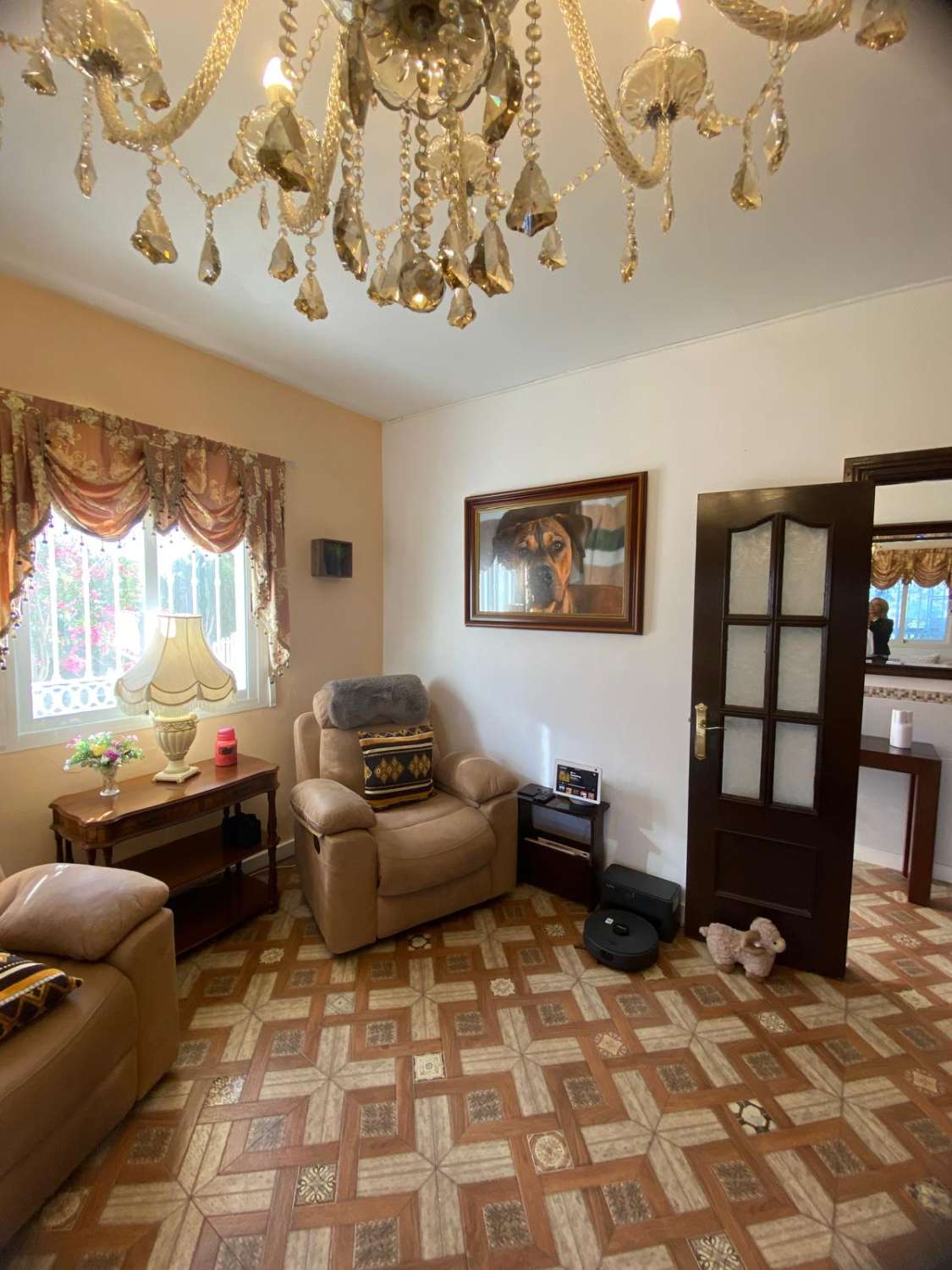 Stunning 3 bed, 3 bath Villa with pool and gardens in Partaloa