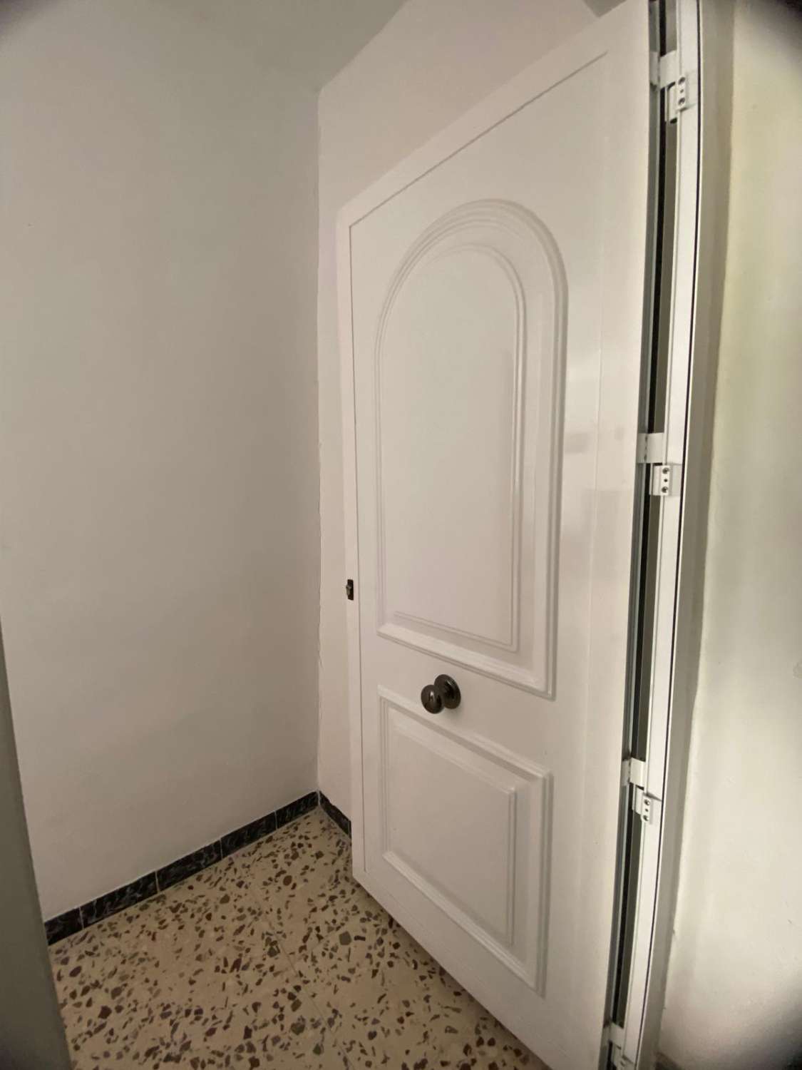 3 storey house in heart of Chirivel with sun terrace