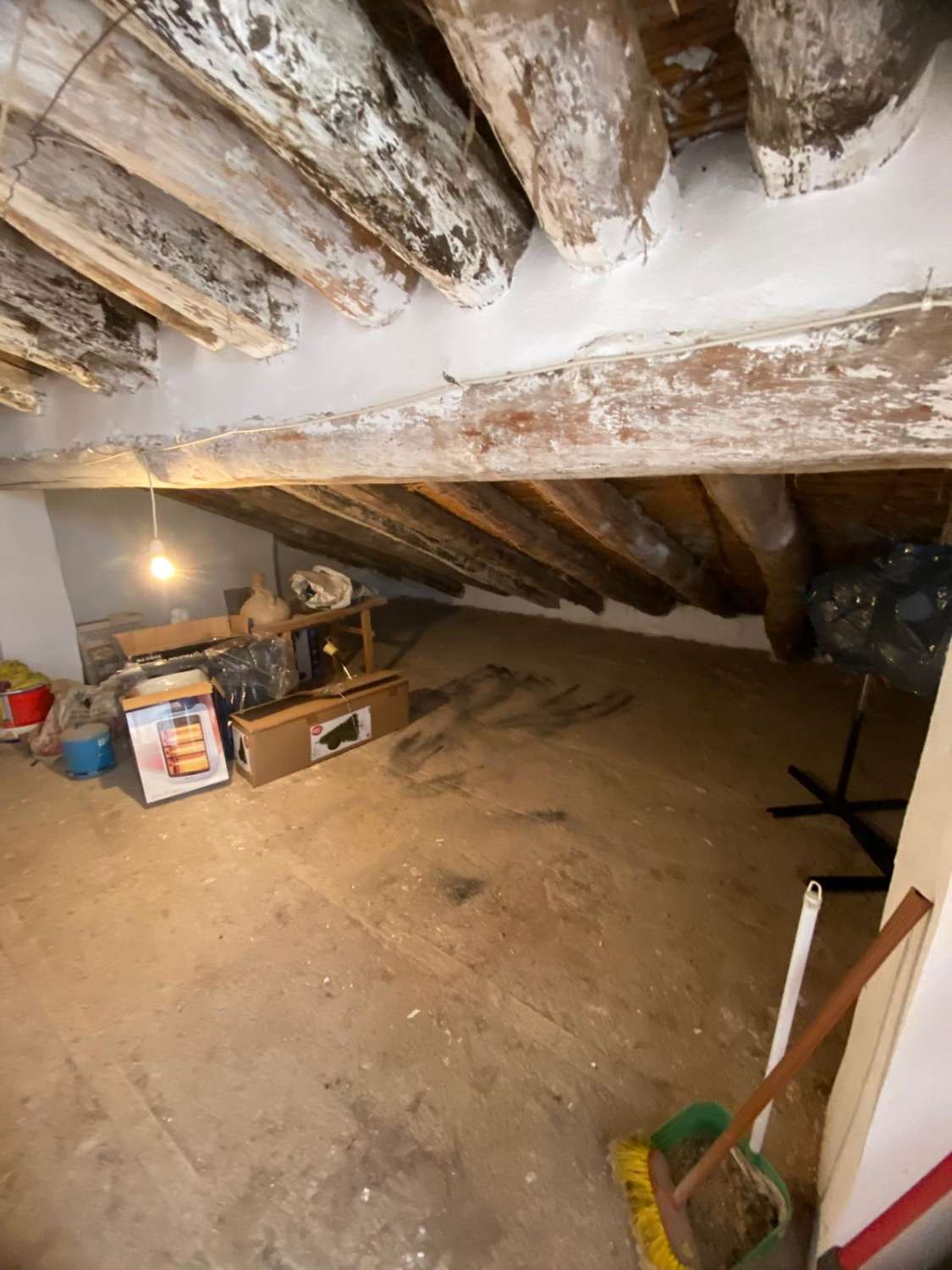 3 storey house in heart of Chirivel with sun terrace