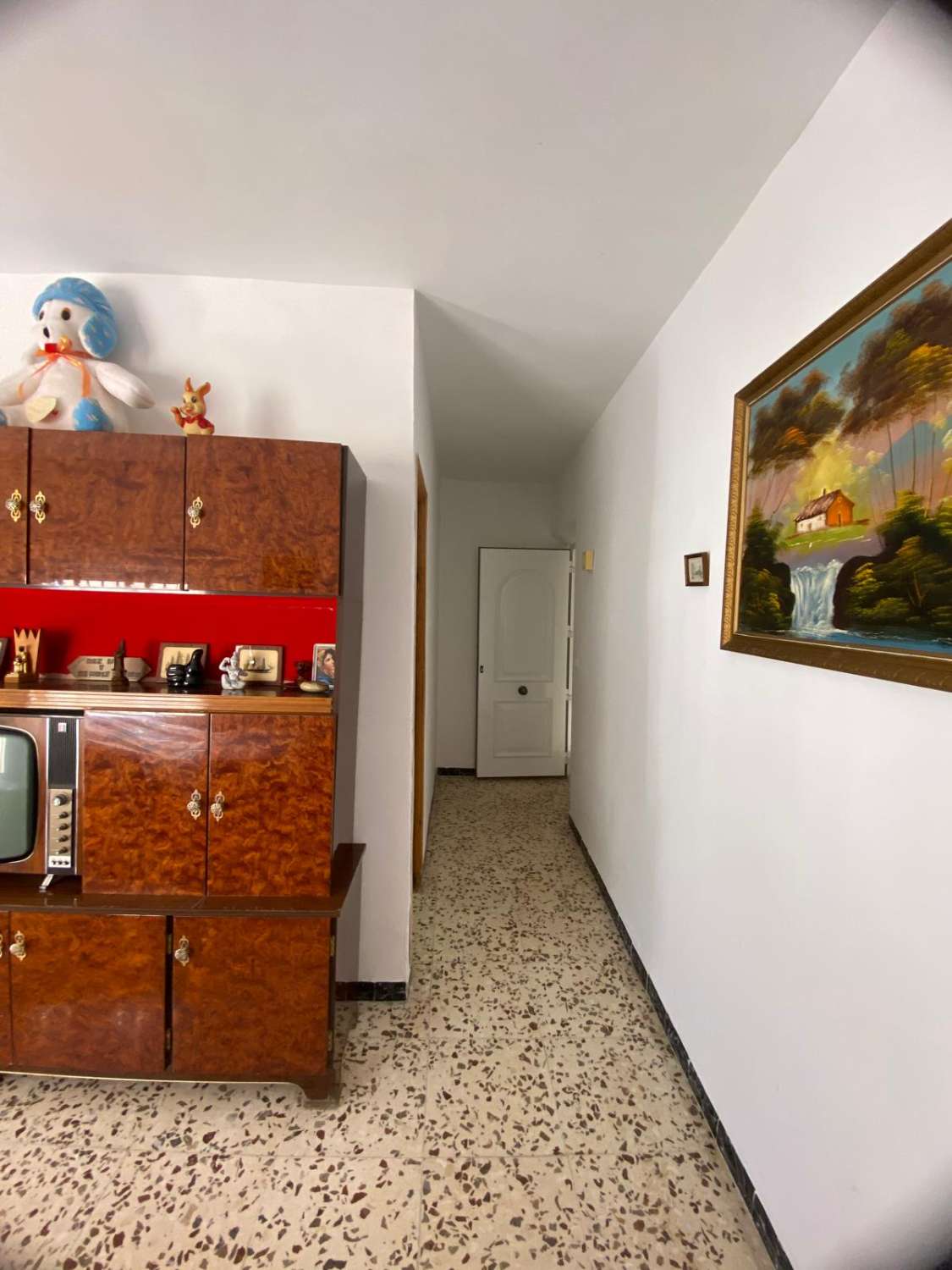 3 storey house in heart of Chirivel with sun terrace