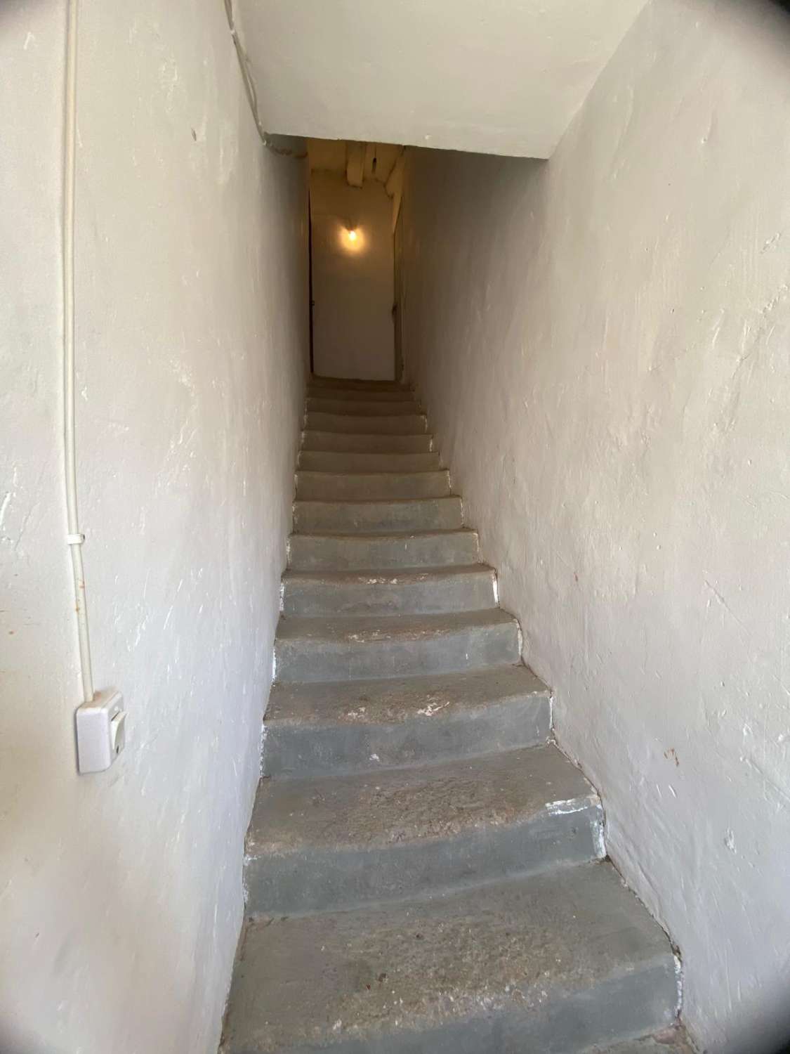 3 storey house in heart of Chirivel with sun terrace