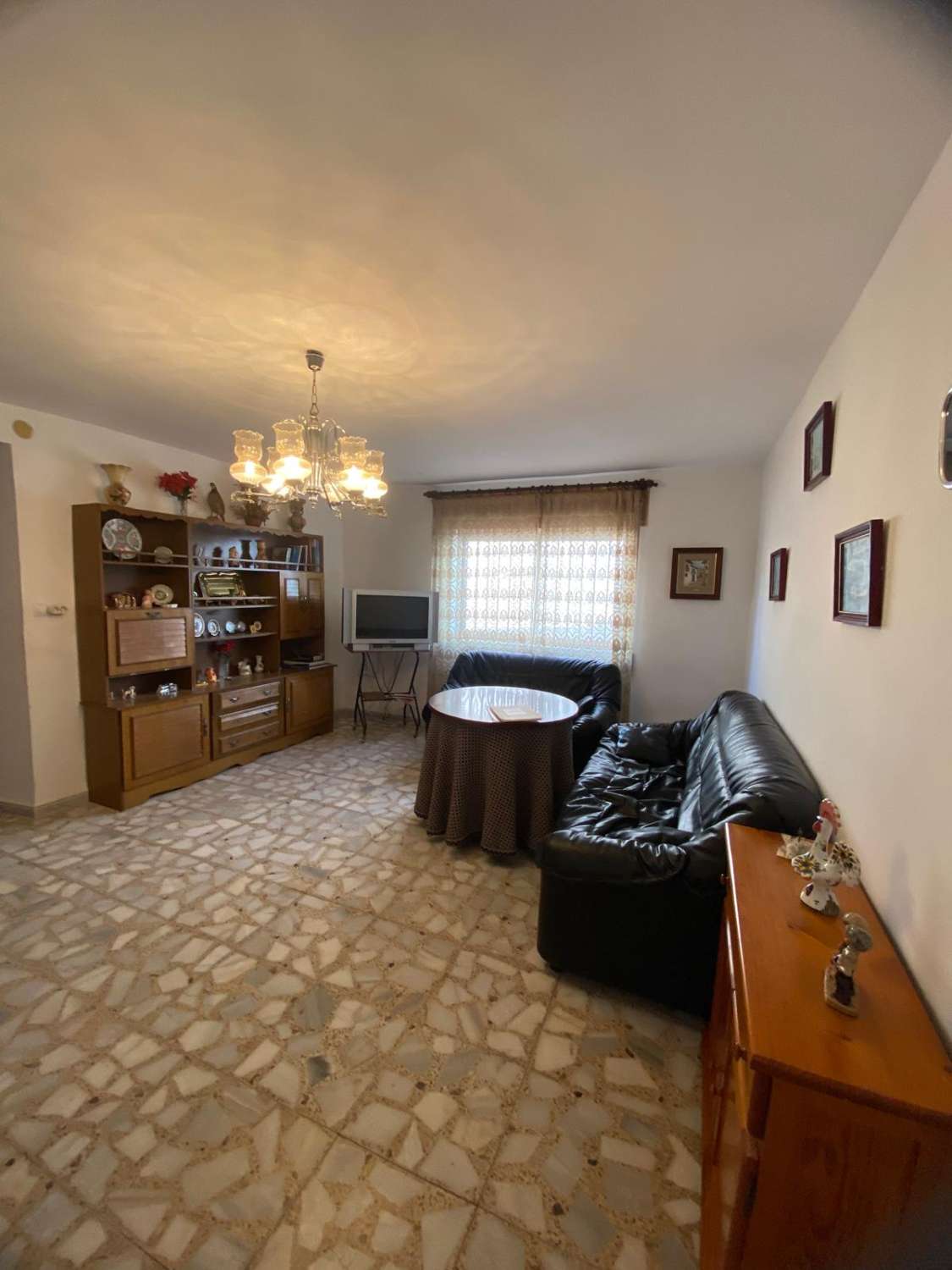 3 storey house in heart of Chirivel with sun terrace