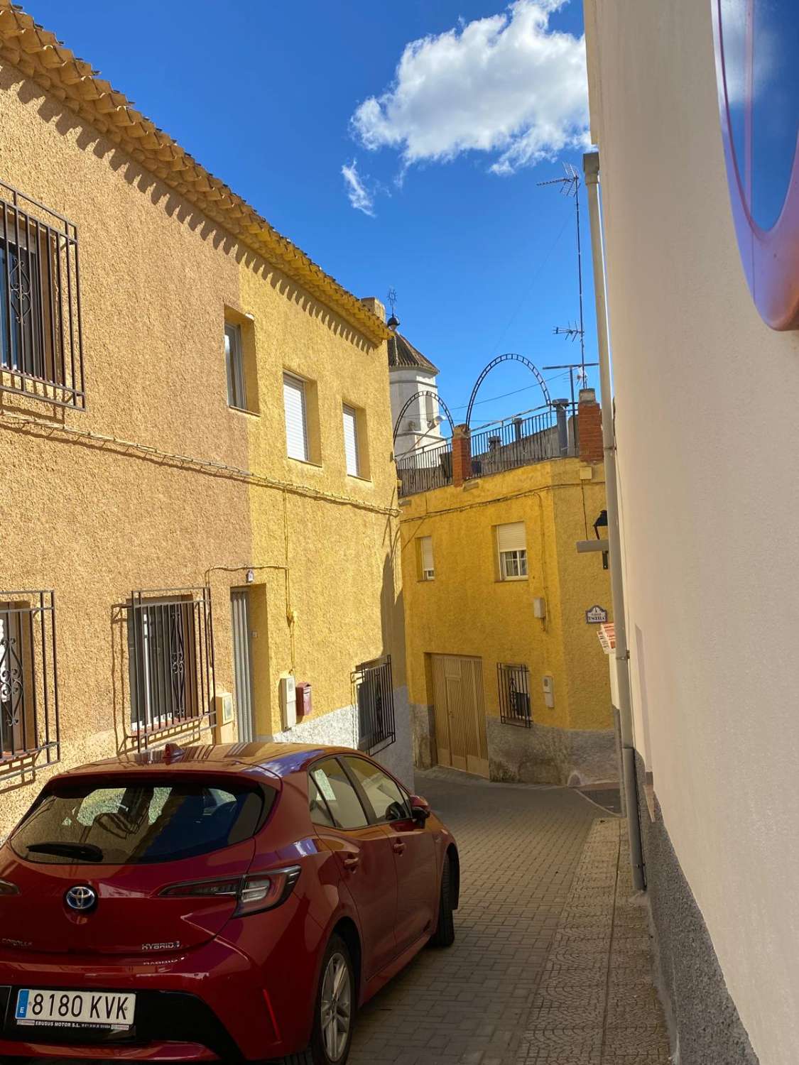 3 storey house in heart of Chirivel with sun terrace