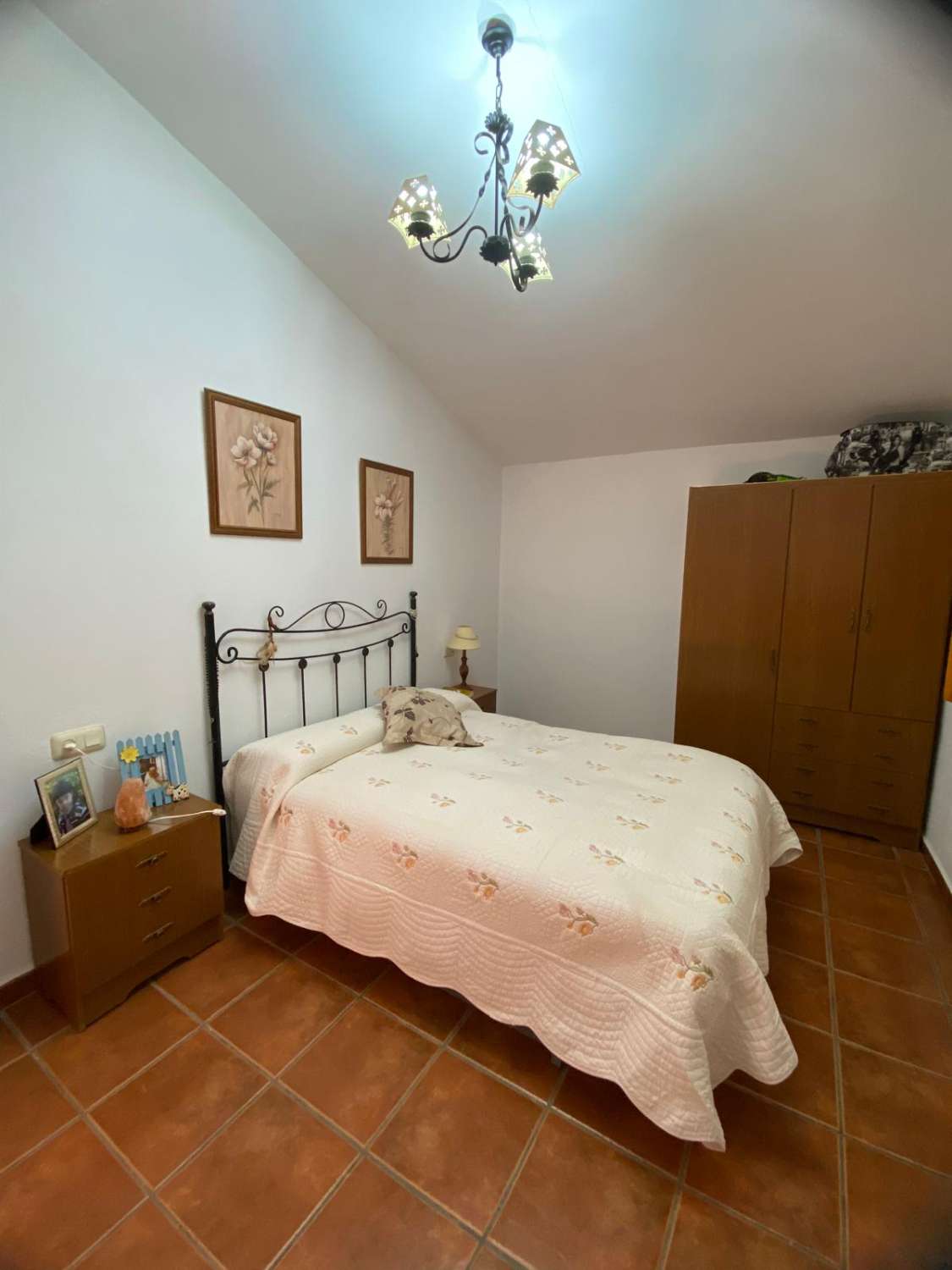 Preciosa casa de campo en zona tranquila a las afueras de Vélez Blanco con terreno de 2900m2