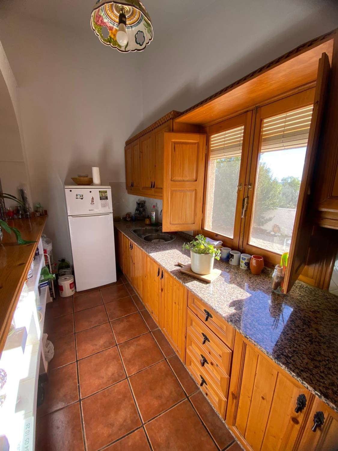 Preciosa casa de campo en zona tranquila a las afueras de Vélez Blanco con terreno de 2900m2