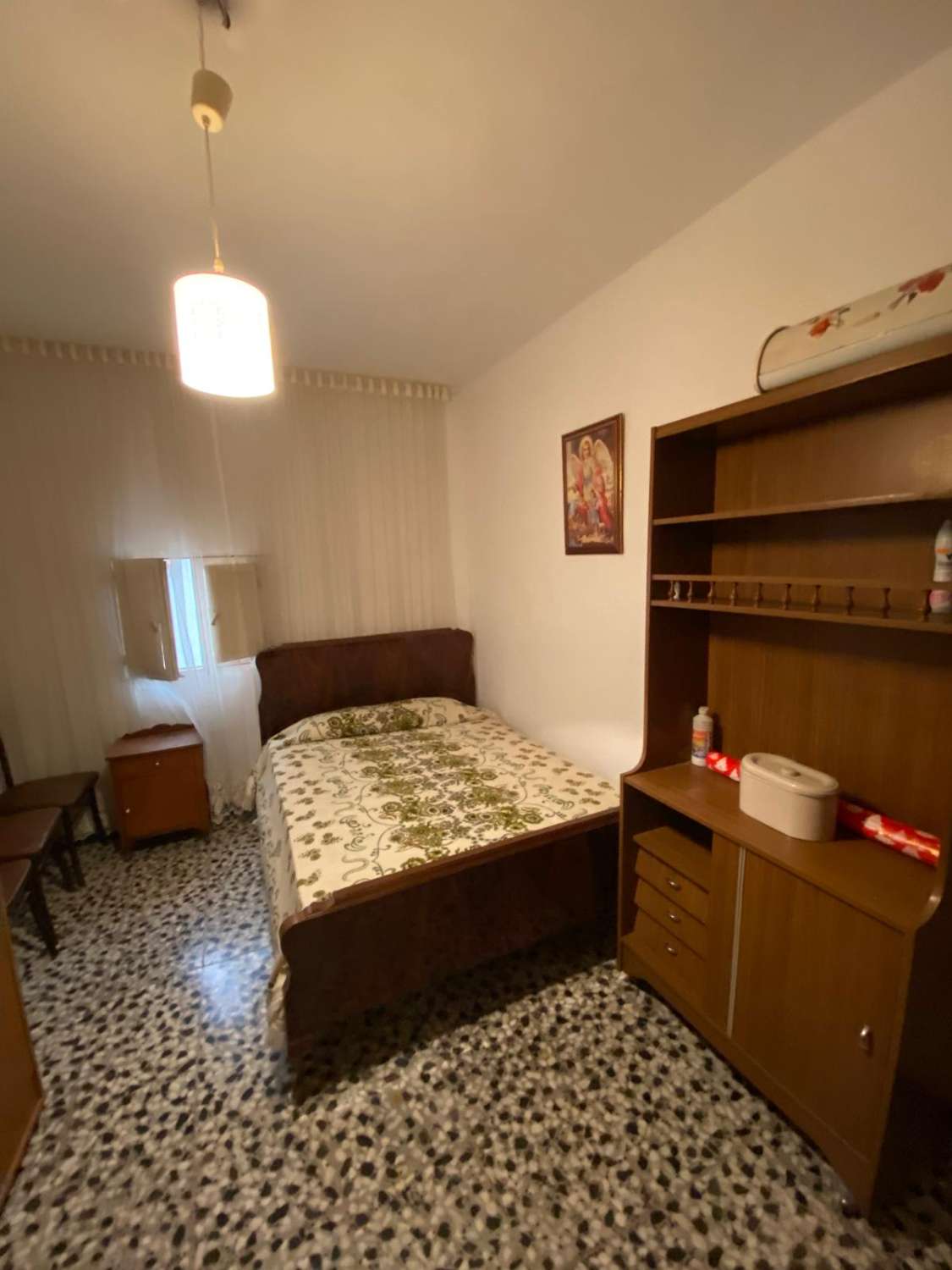 Exceptional 5 bed, 2 bath house with patio, terrace and garage in Velez Rubio