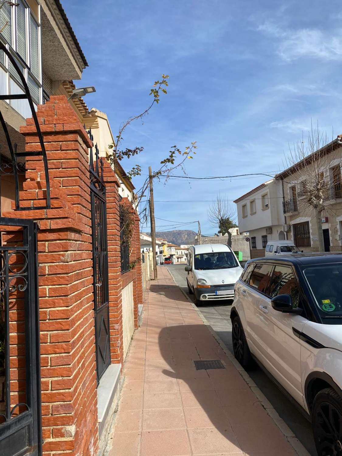 Exceptional 5 bed, 2 bath house with patio, terrace and garage in Velez Rubio