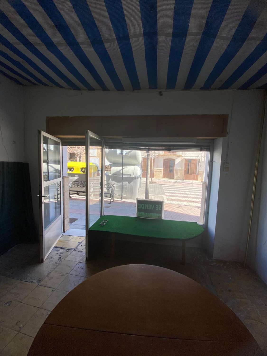 Shop in prime position in Velez Blanco´s main street