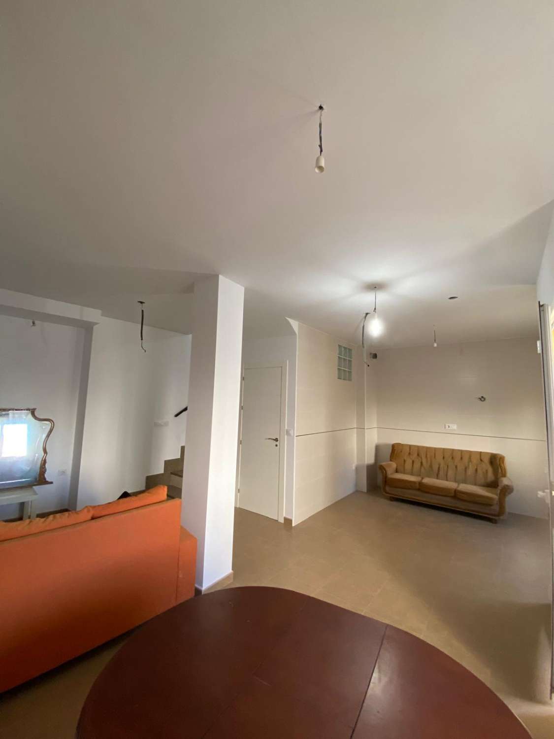 Totally reformed, 4 bed, 2 bath house in heart of Chirivel