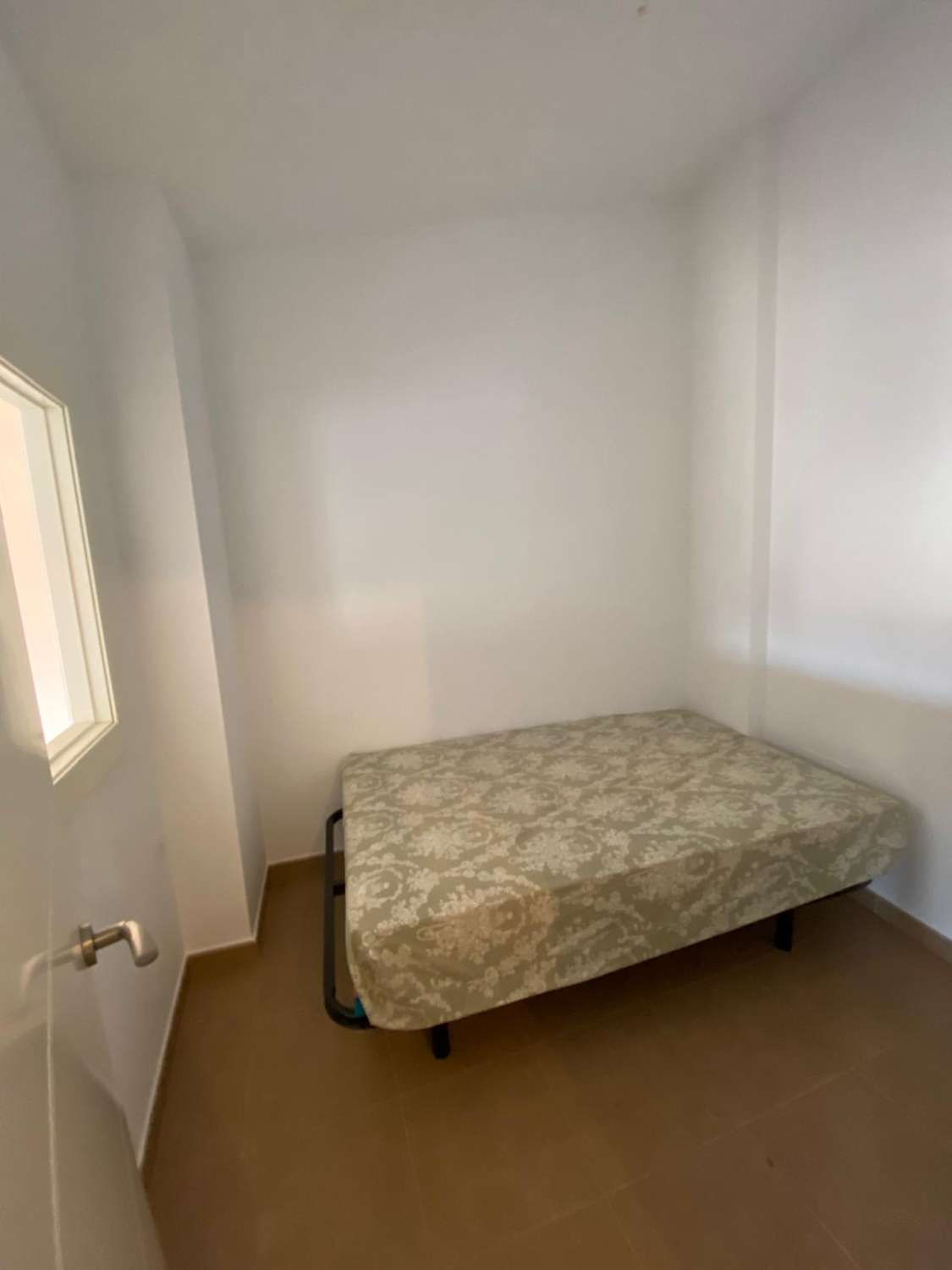 Totally reformed, 4 bed, 2 bath house in heart of Chirivel