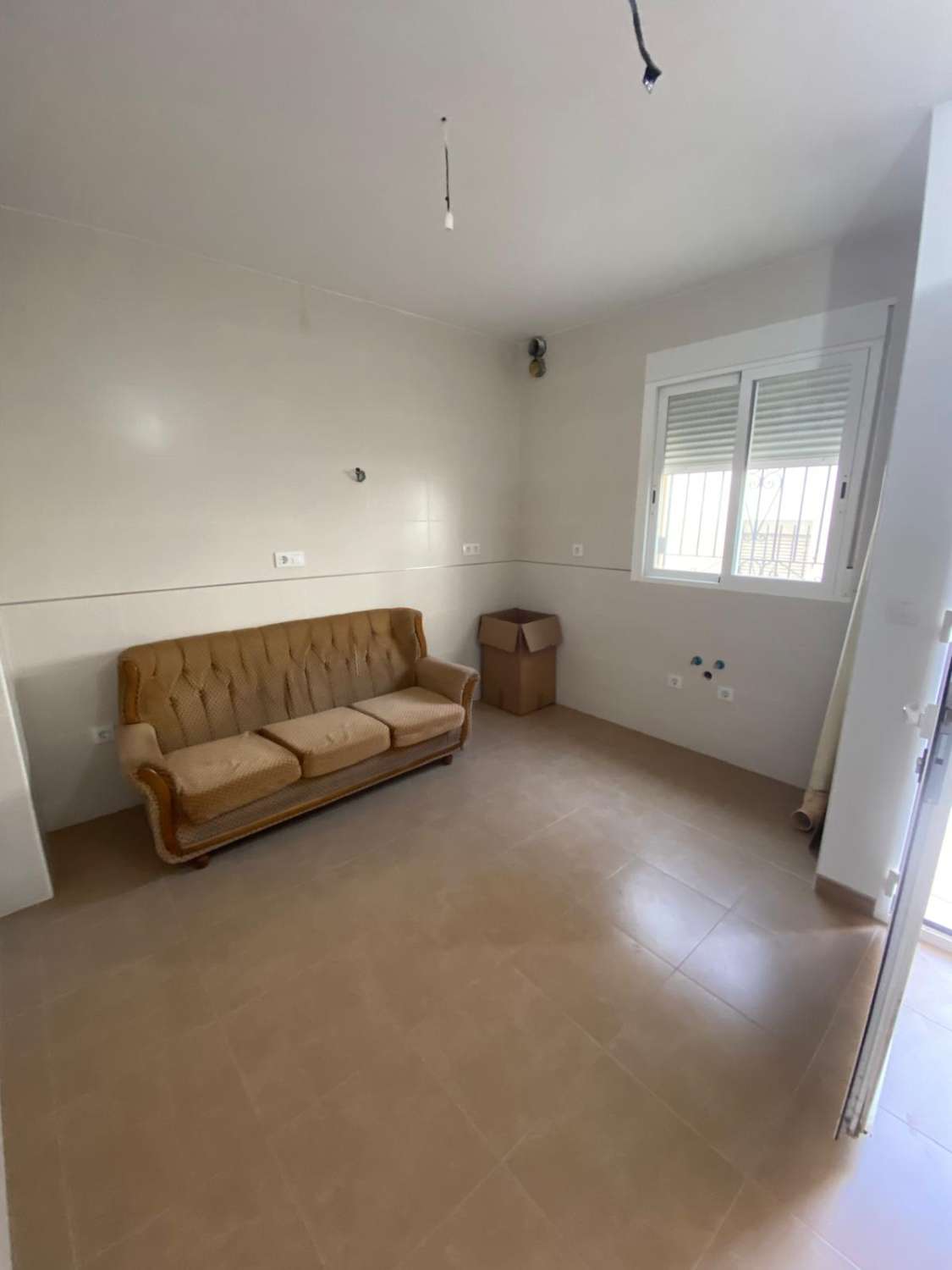 Totally reformed, 4 bed, 2 bath house in heart of Chirivel